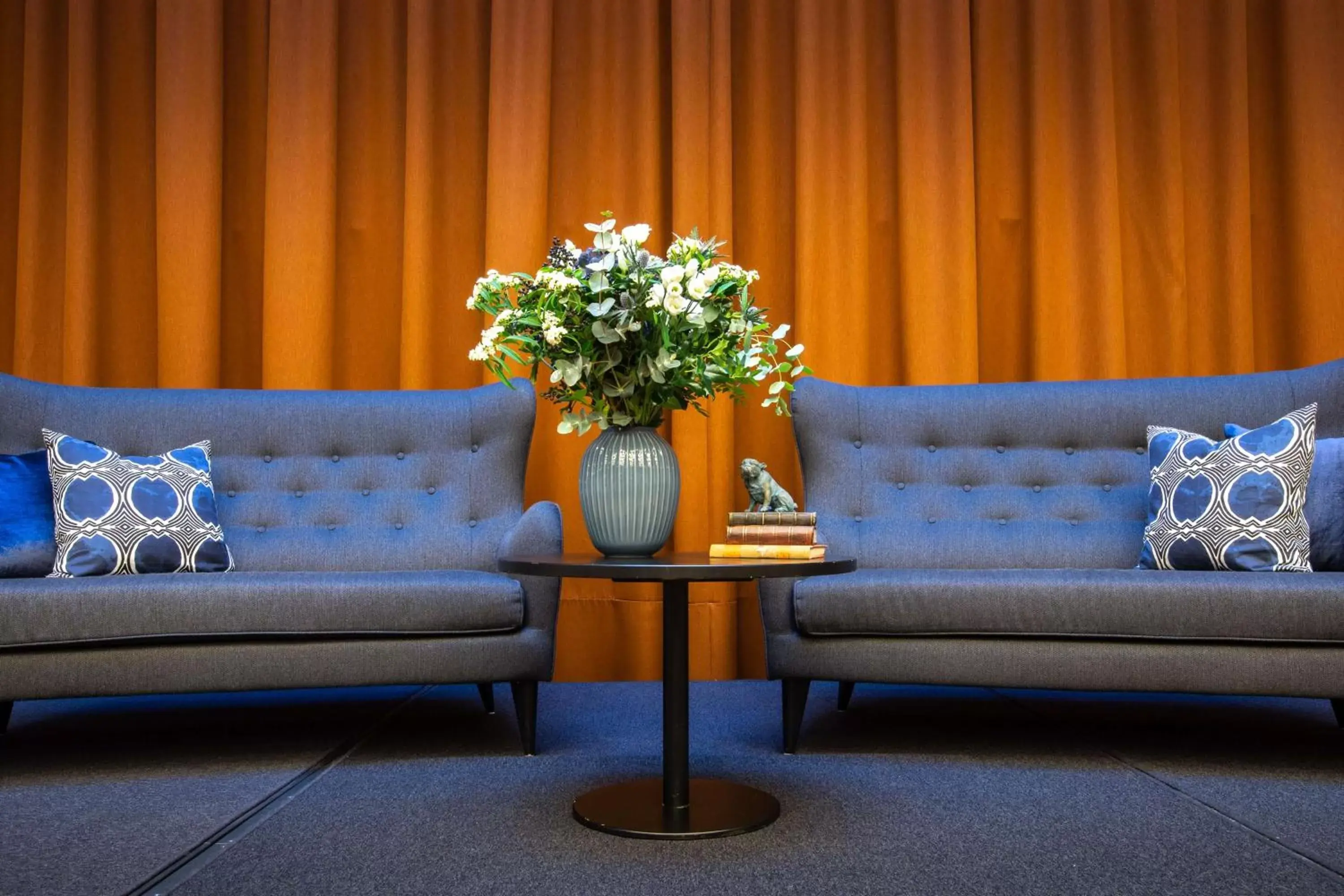 Business facilities, Seating Area in Radisson Blu Metropol Helsingborg