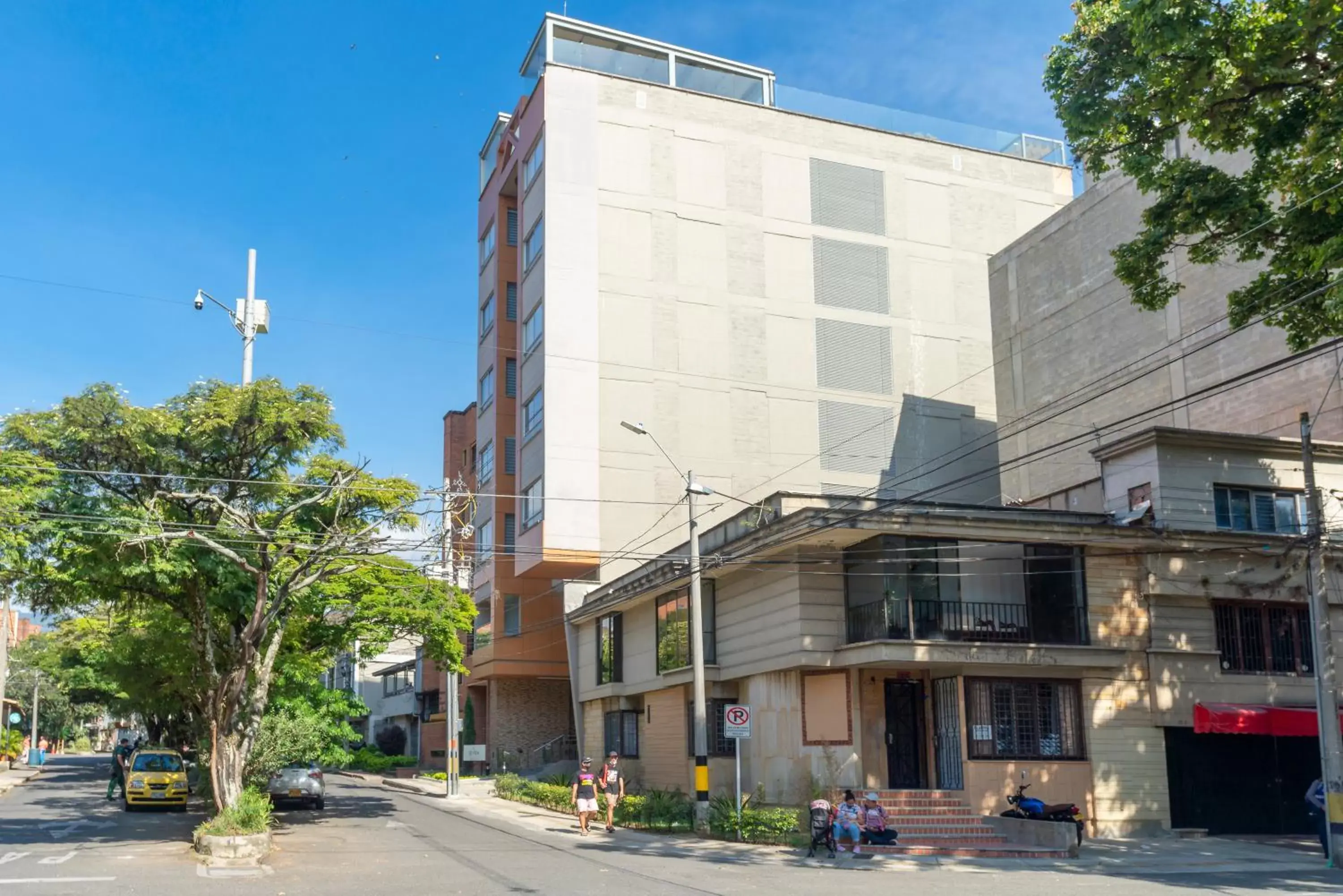 Property Building in Seven Inn Hotel