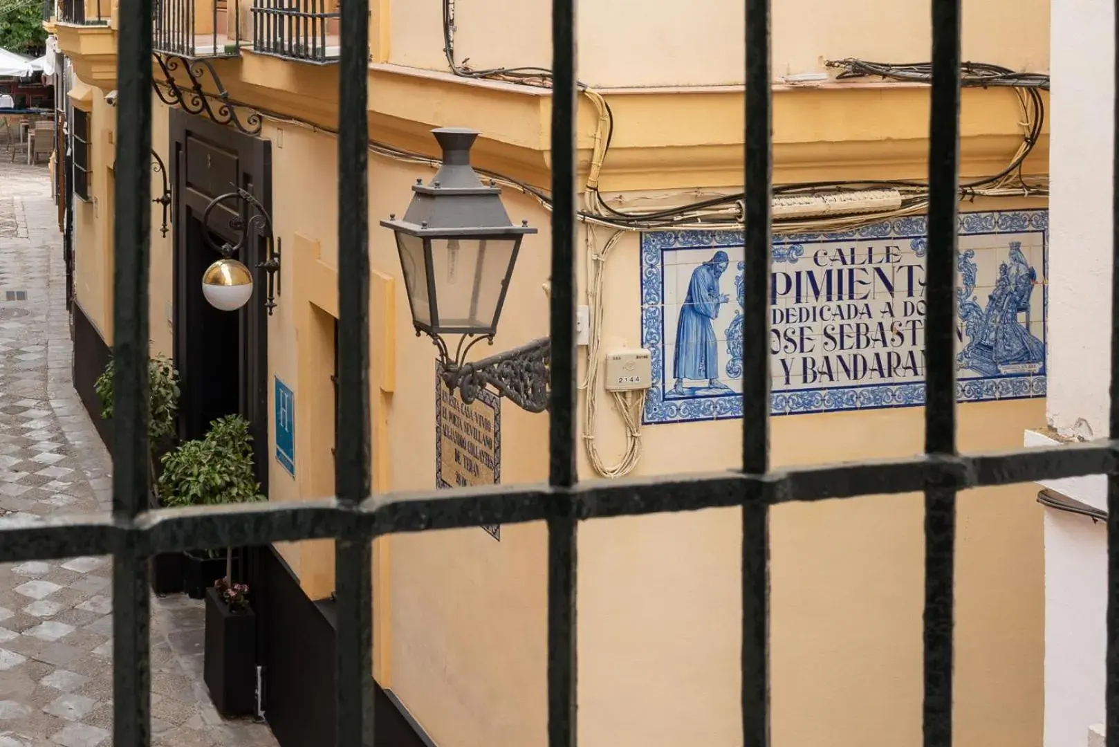 Facade/entrance in Hotel Boutique Elvira Plaza