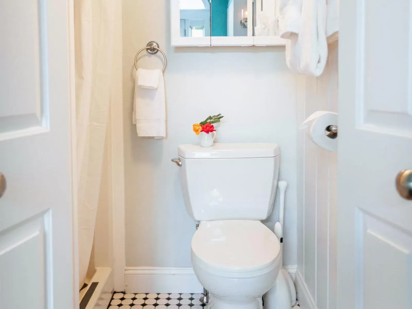 Shower, Bathroom in The Provincetown Hotel at Gabriel's