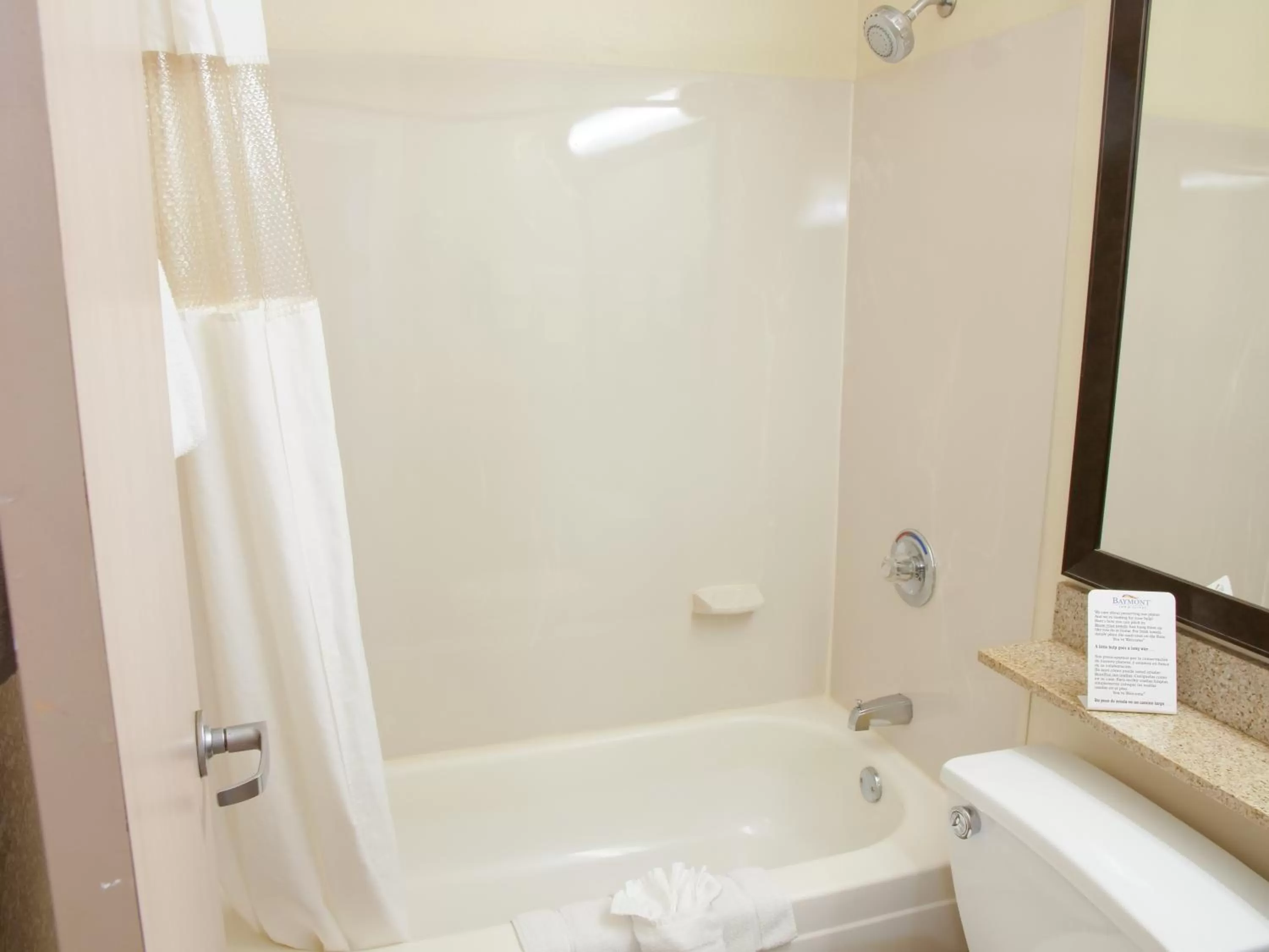 Baymont by Wyndham Louisville East