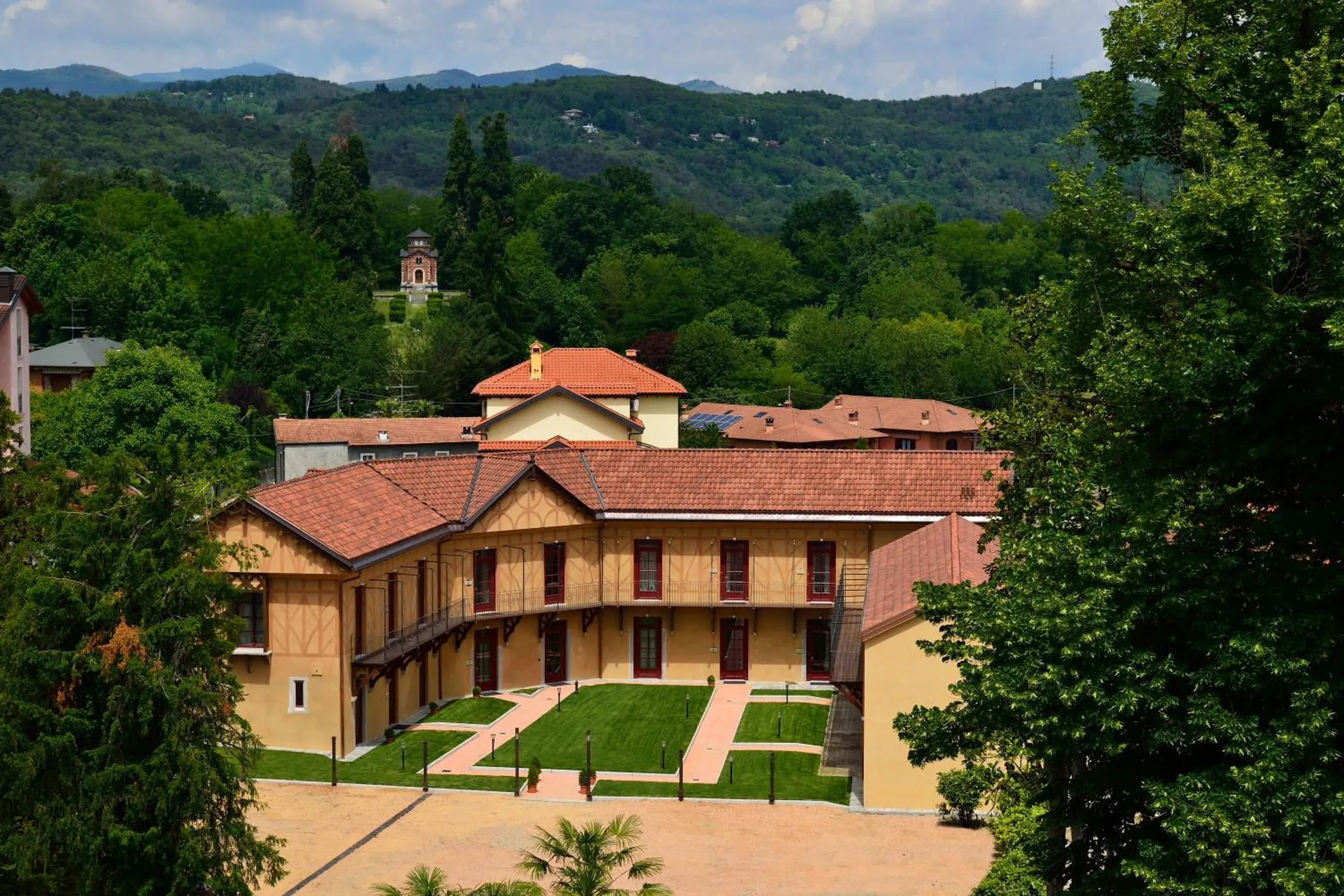 Bird's eye view, Property Building in Castello Dal Pozzo Hotel