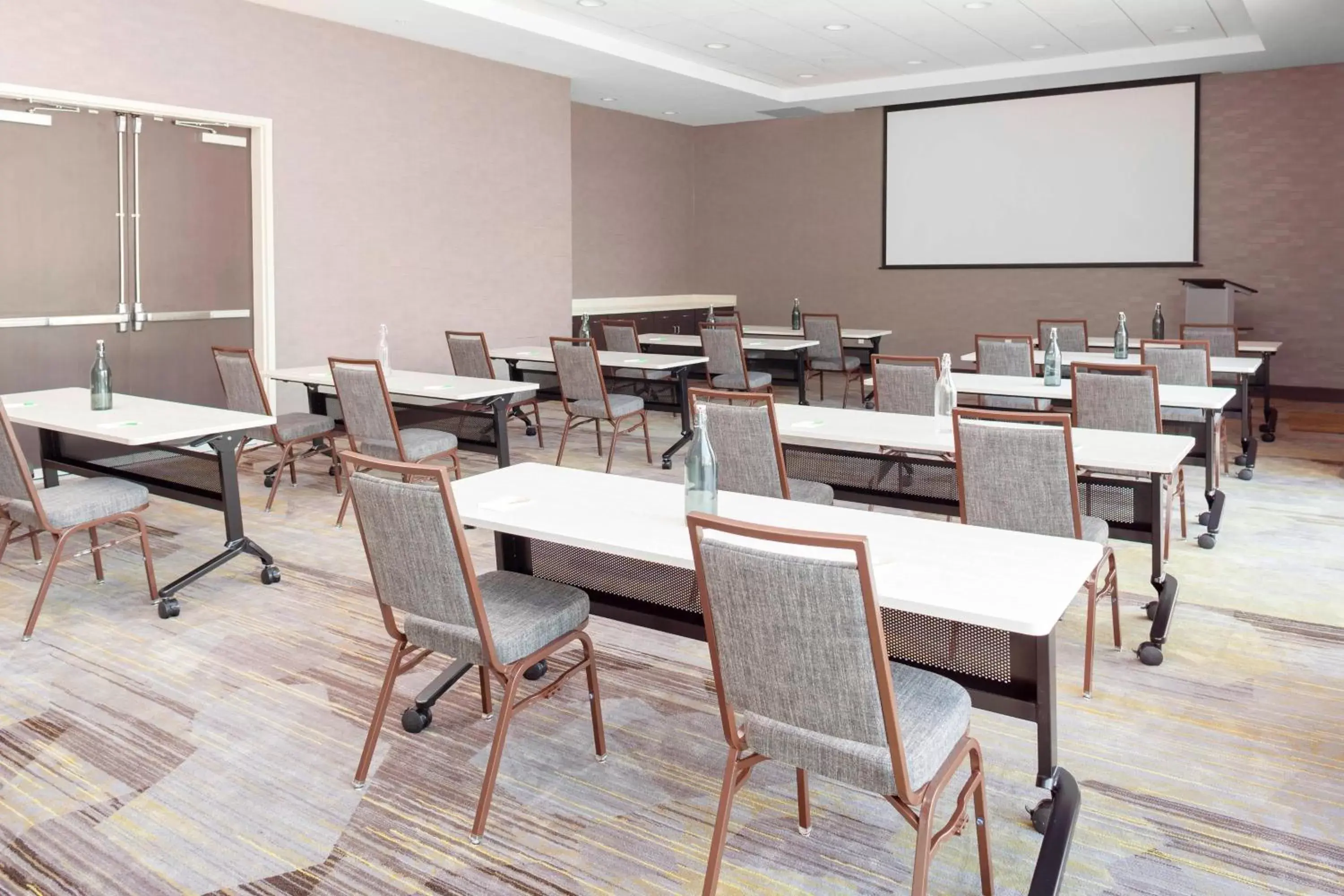 Meeting/conference room in Courtyard by Marriott DeLand Historic Downtown