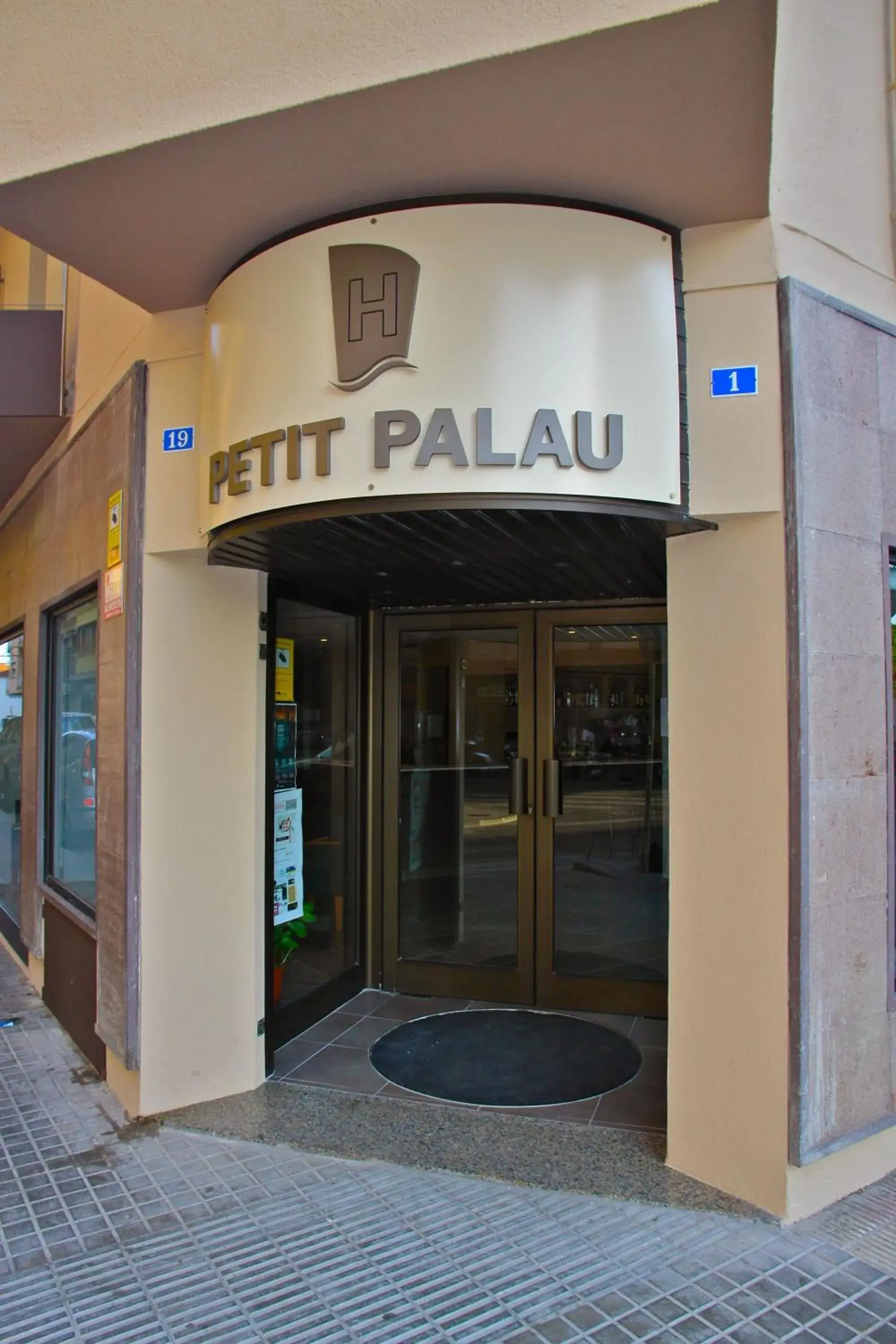 Facade/entrance in Petit Palau - Adults Only