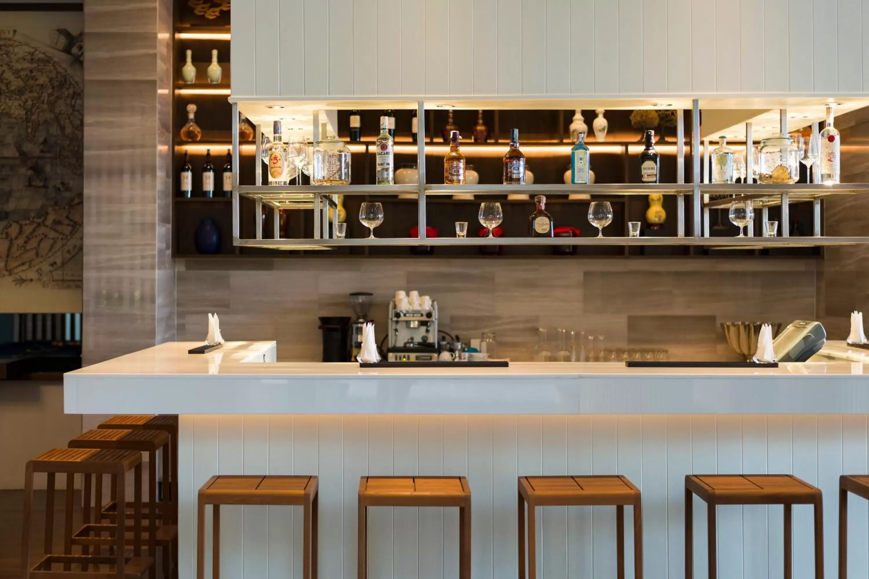 Lounge or bar in Ace of Hua Hin Resort - SHA PLUS Lounge or bar in Ace of Hua Hin Resort - SHA PLUS