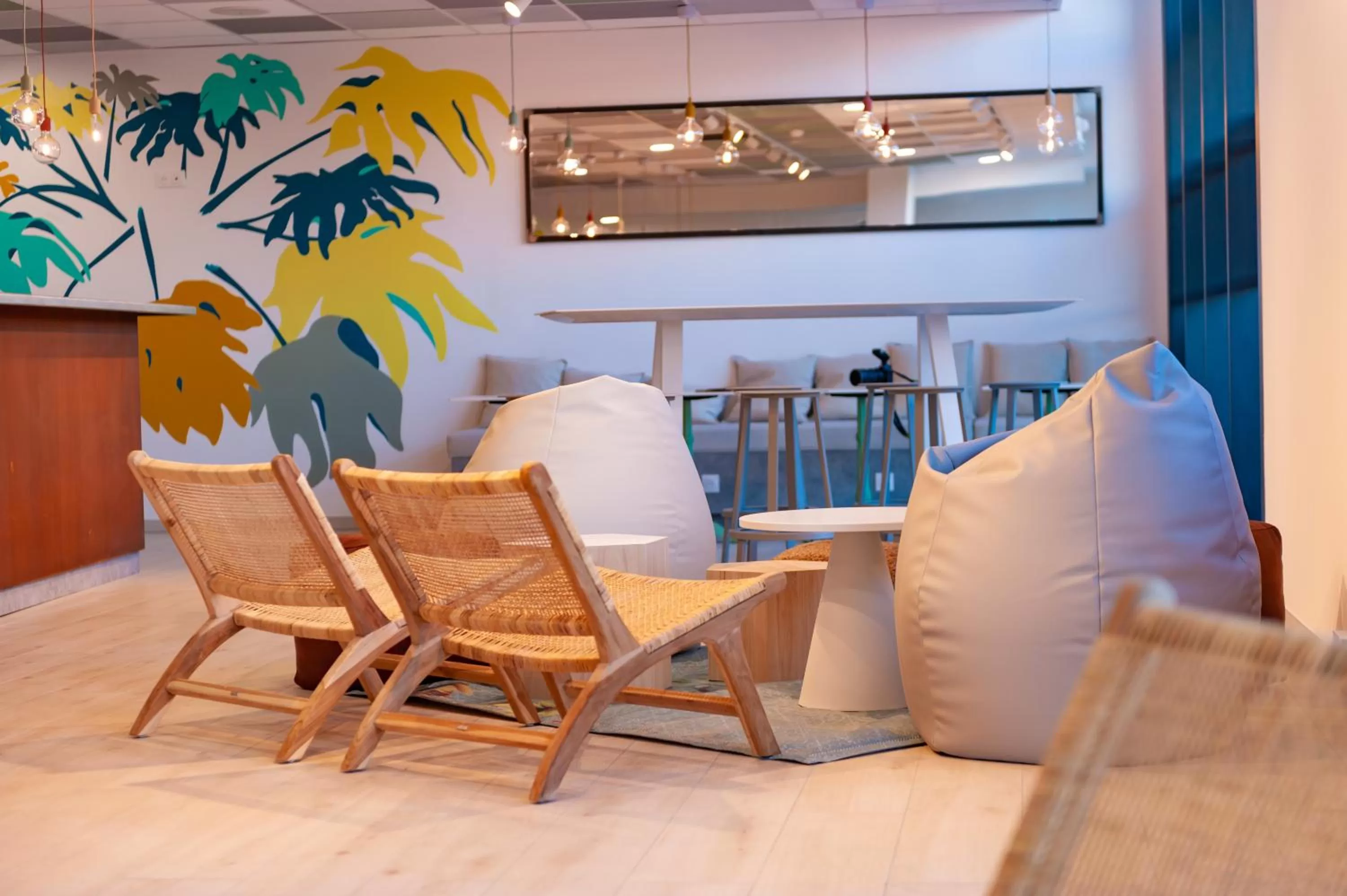 TV and multimedia in Apparthotel Privilodges Toulon