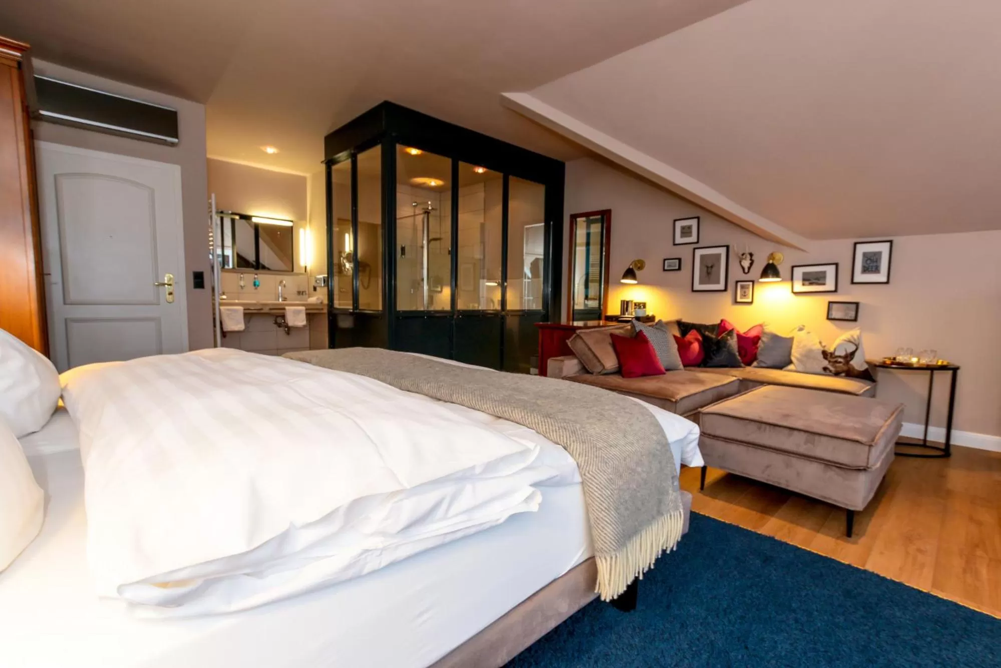 Photo of the whole room, Bed in Nordseehotel Kröger