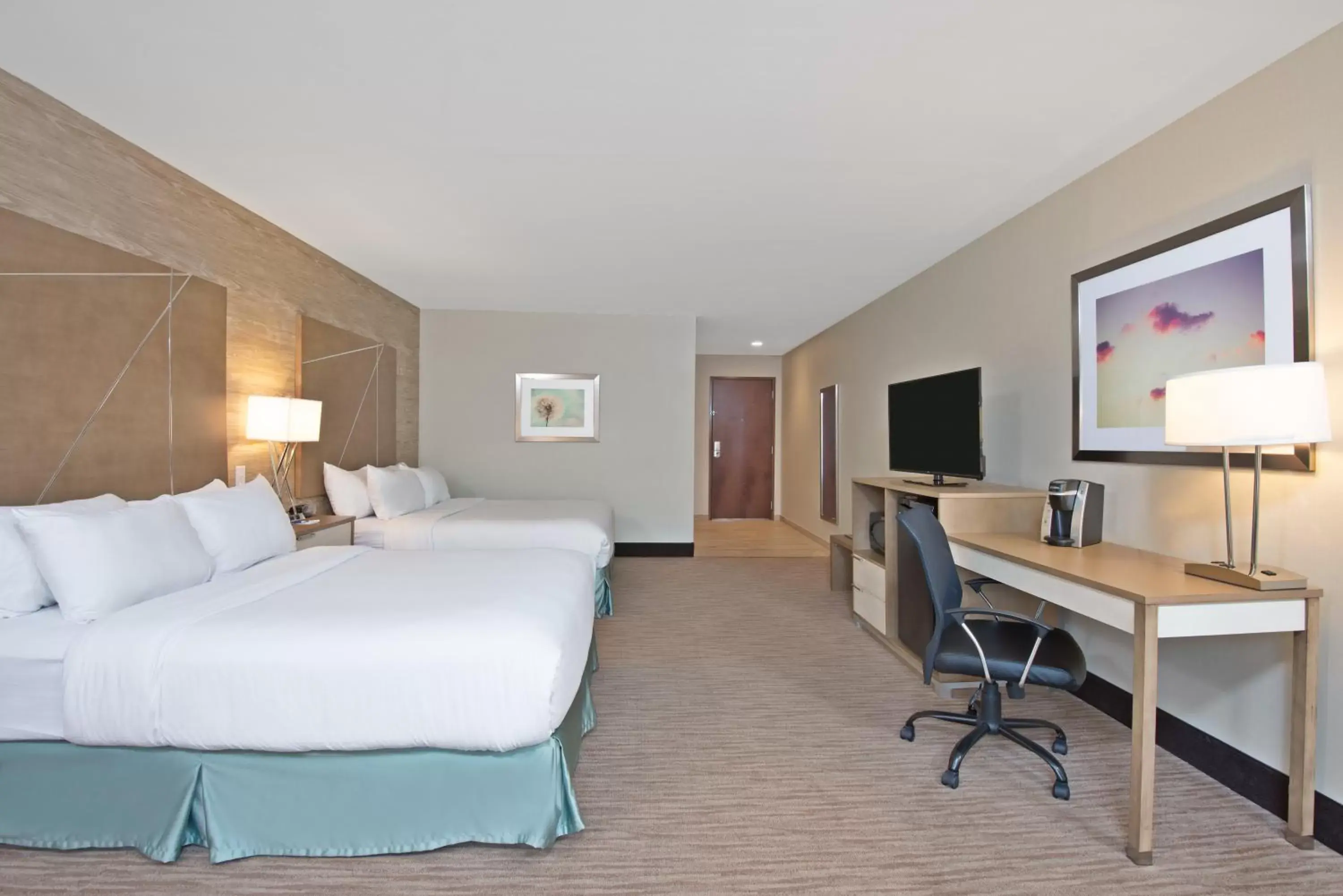 Photo of the whole room in Holiday Inn Express & Suites New Cumberland, an IHG Hotel