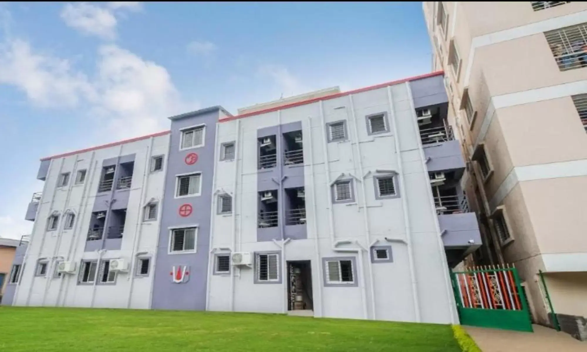 FabExpress SRH - Nr Butterfly Park - Hinjawadi FabExpress SRH - Nr Butterfly Park - Hinjawadi