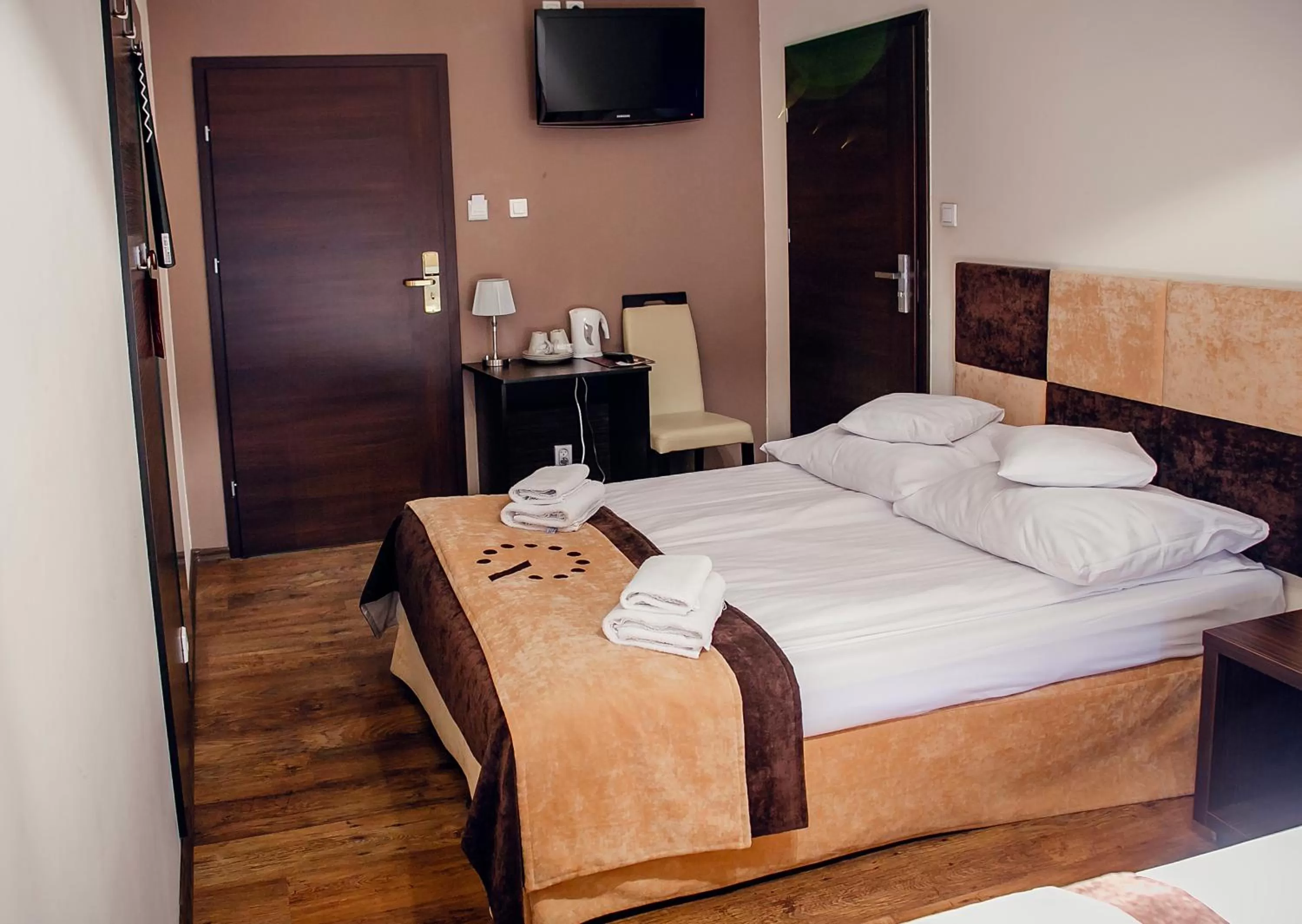 Bed in Boutique Hotel's II Rewolucji