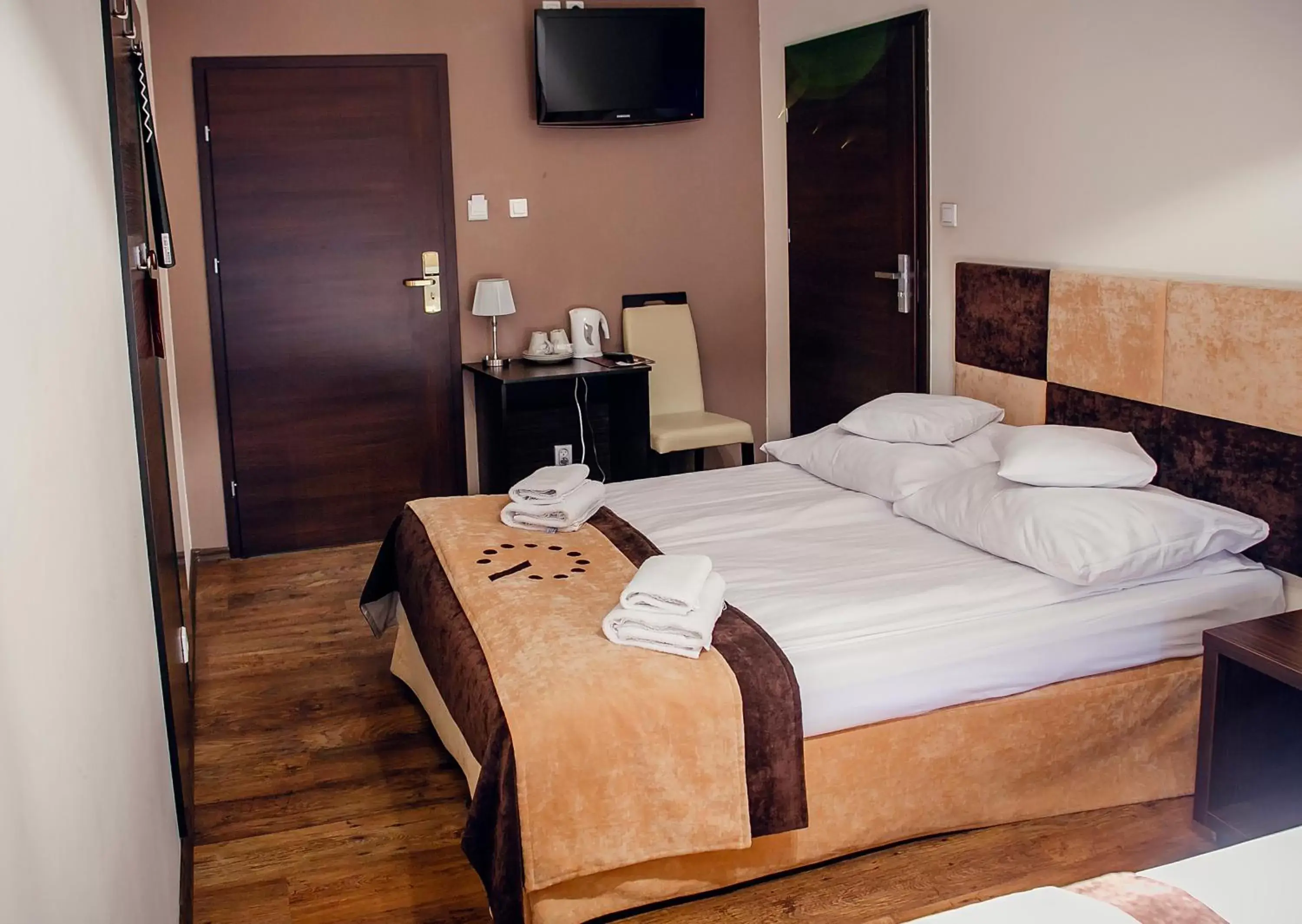 Bed in Boutique Hotel's II Rewolucji Bed in Boutique Hotel's II Rewolucji