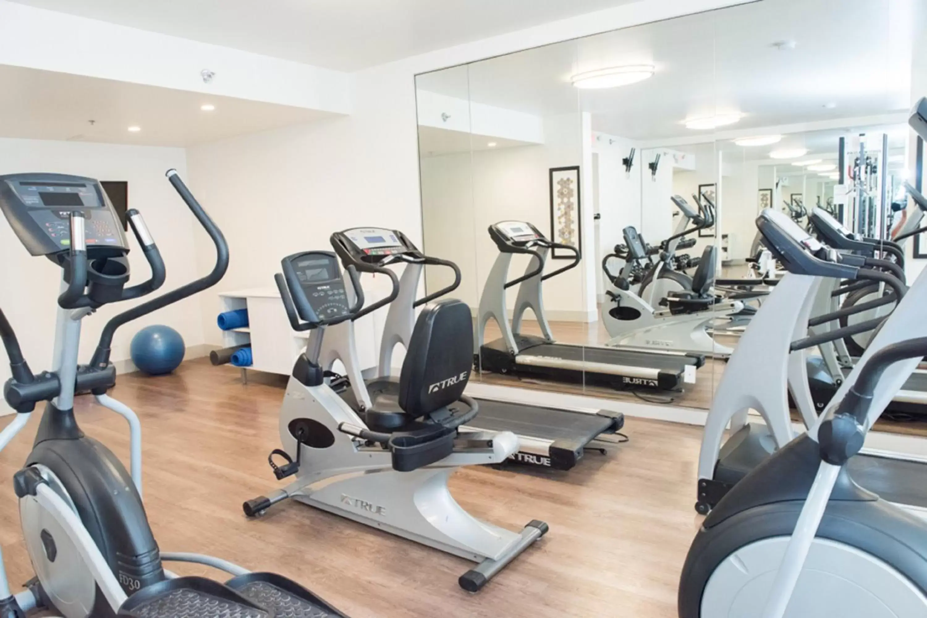 Fitness centre/facilities, Fitness Center/Facilities in Holiday Inn Express Pascagoula-Moss Point, an IHG Hotel