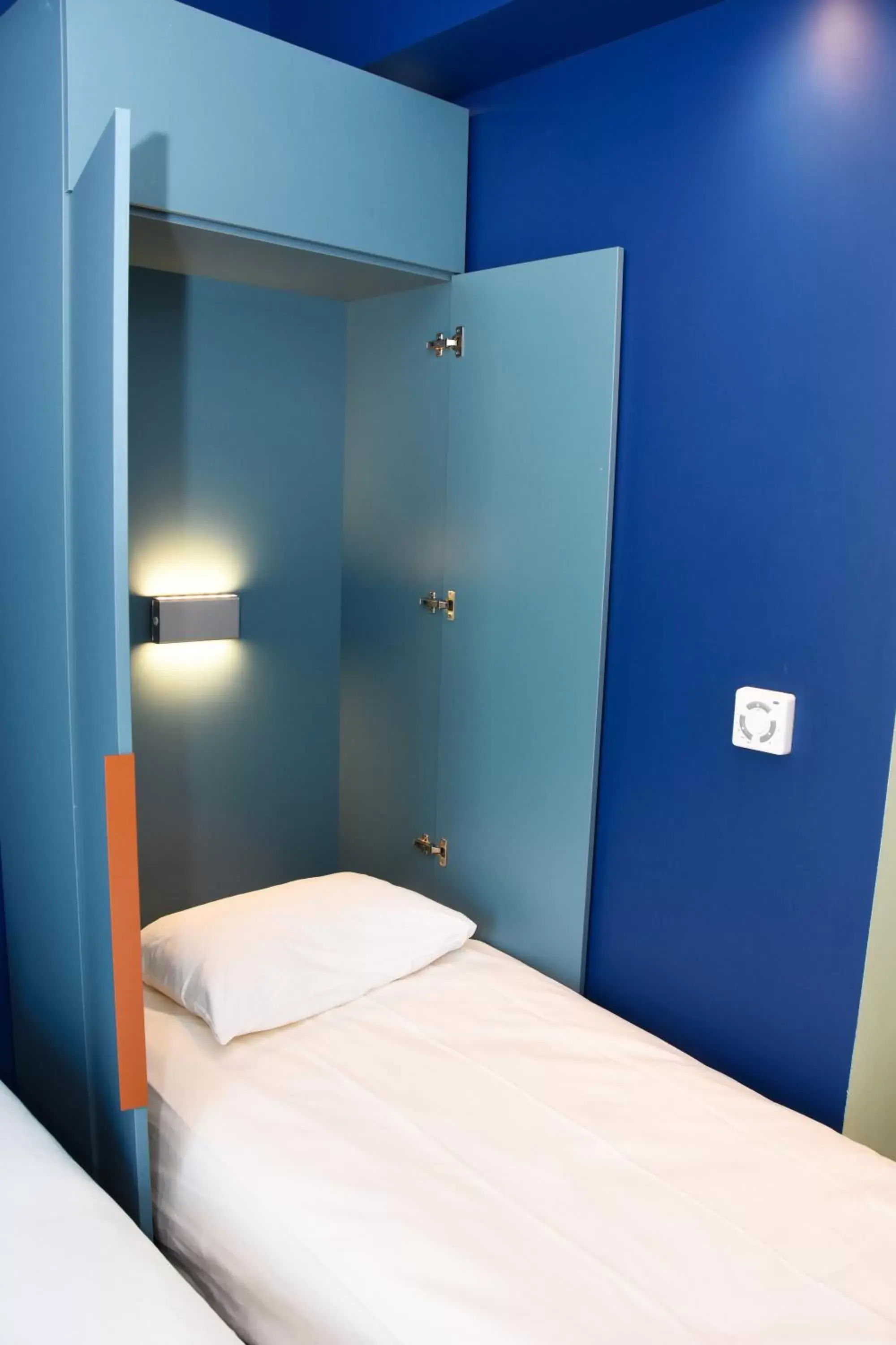 Bed in ibis budget Langres