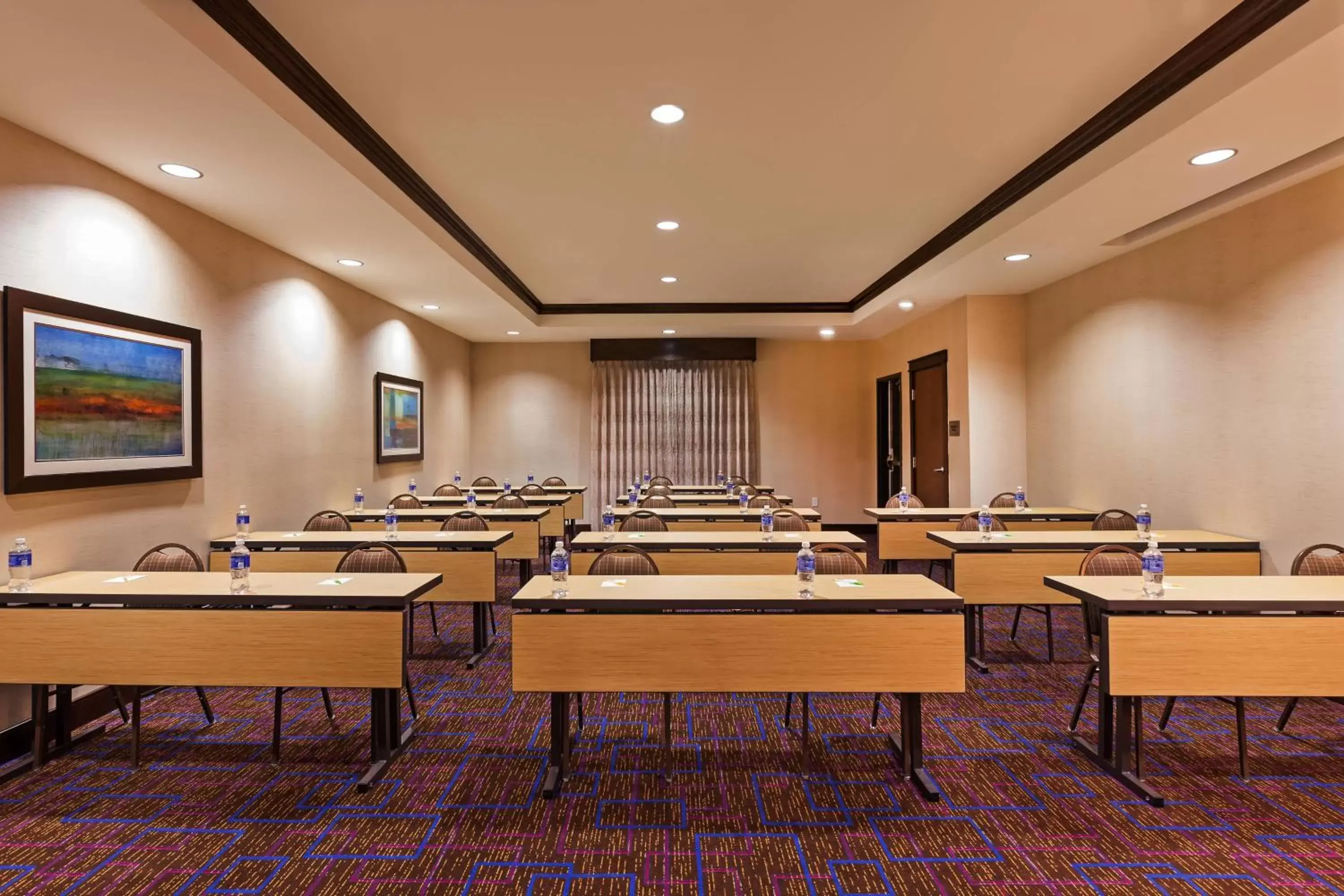 Meeting/conference room in Courtyard by Marriott Odessa