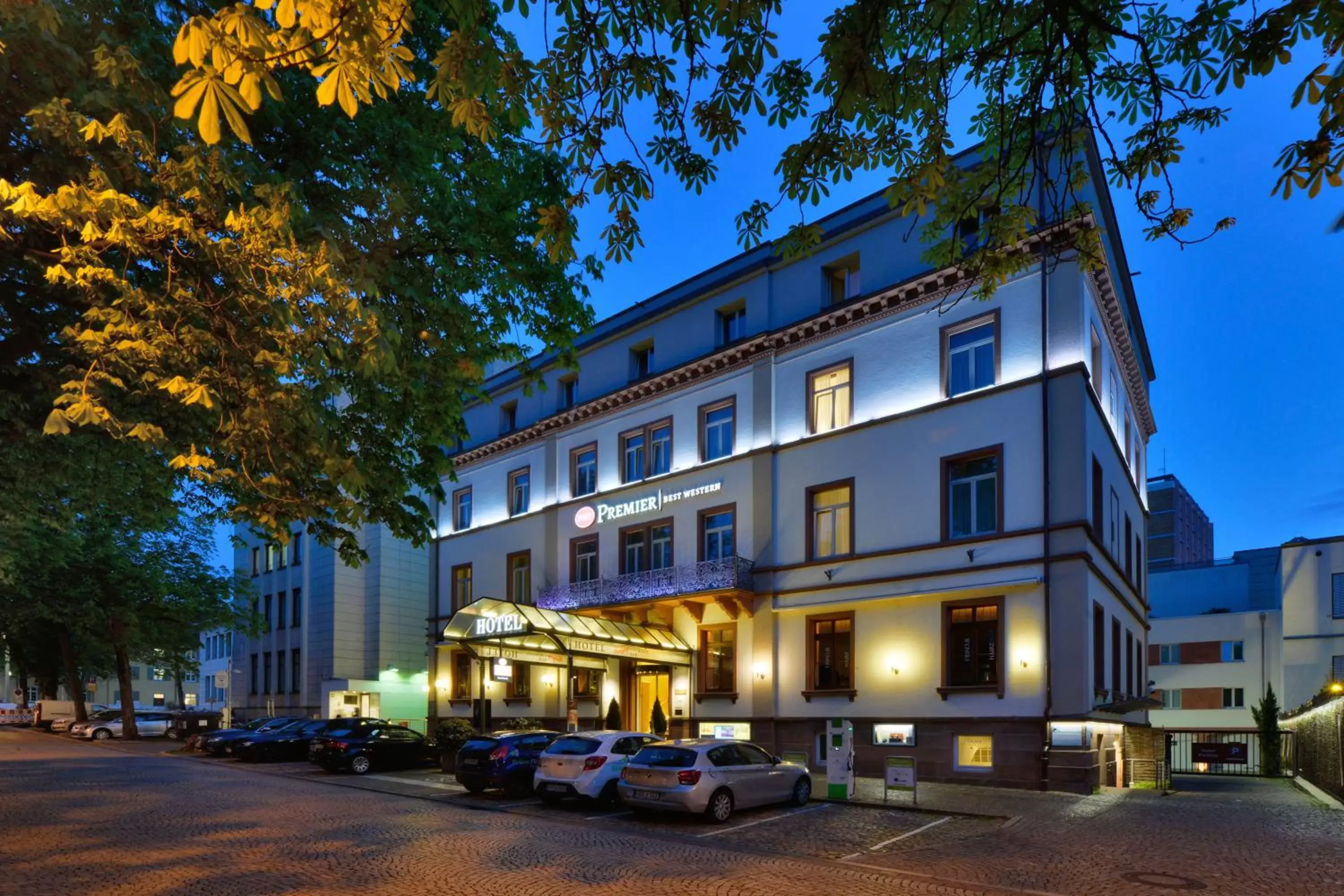 Facade/entrance, Property Building in Best Western Premier Hotel Victoria