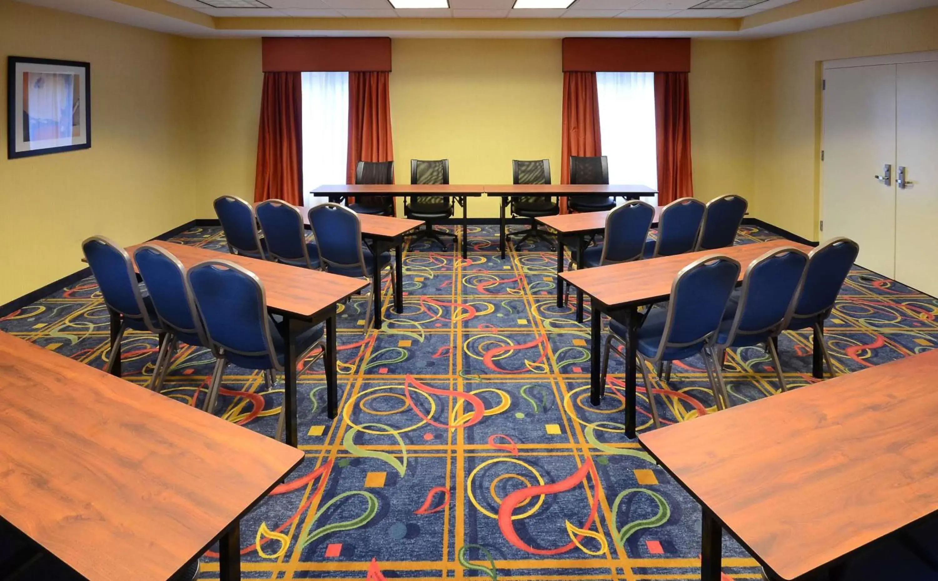 Meeting/conference room in Hampton Inn and Suites Lynchburg