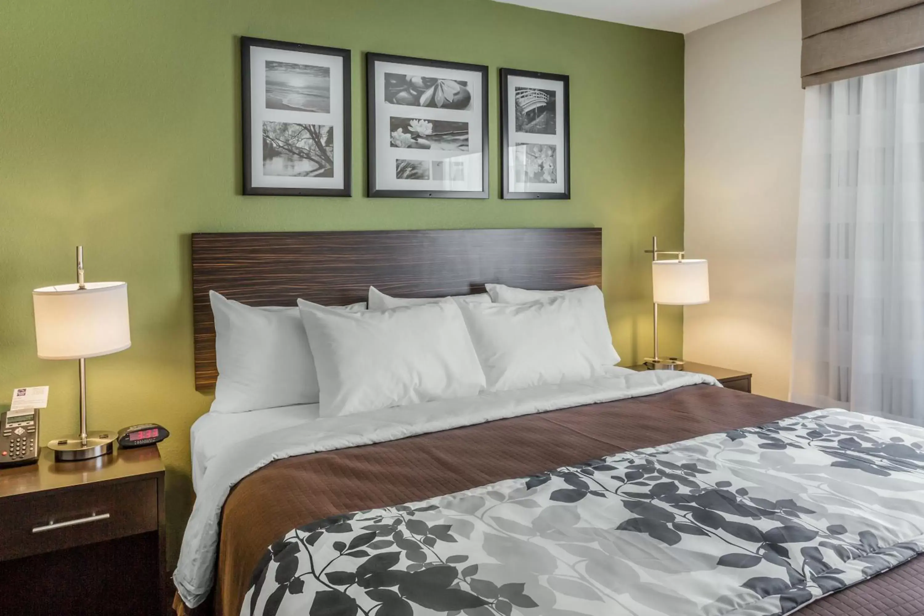 Bed in Sleep Inn & Suites Dayton