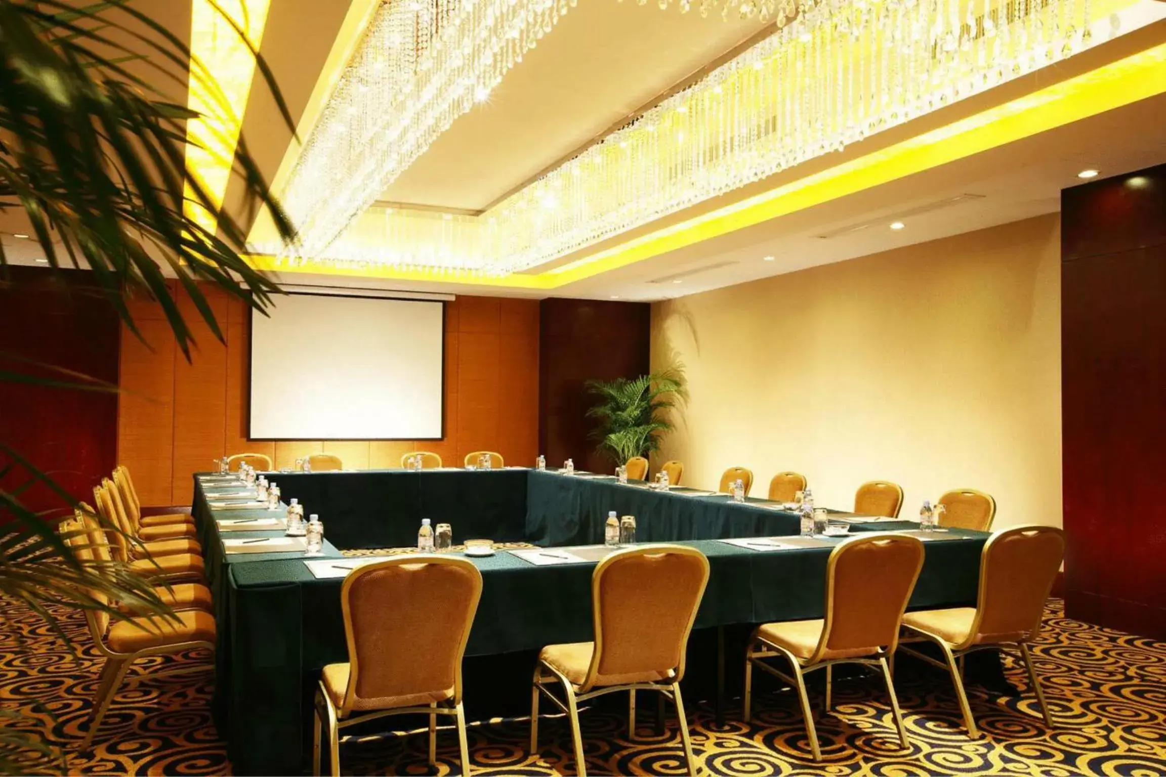 Meeting/conference room in Tianjin Saixiang Hotel