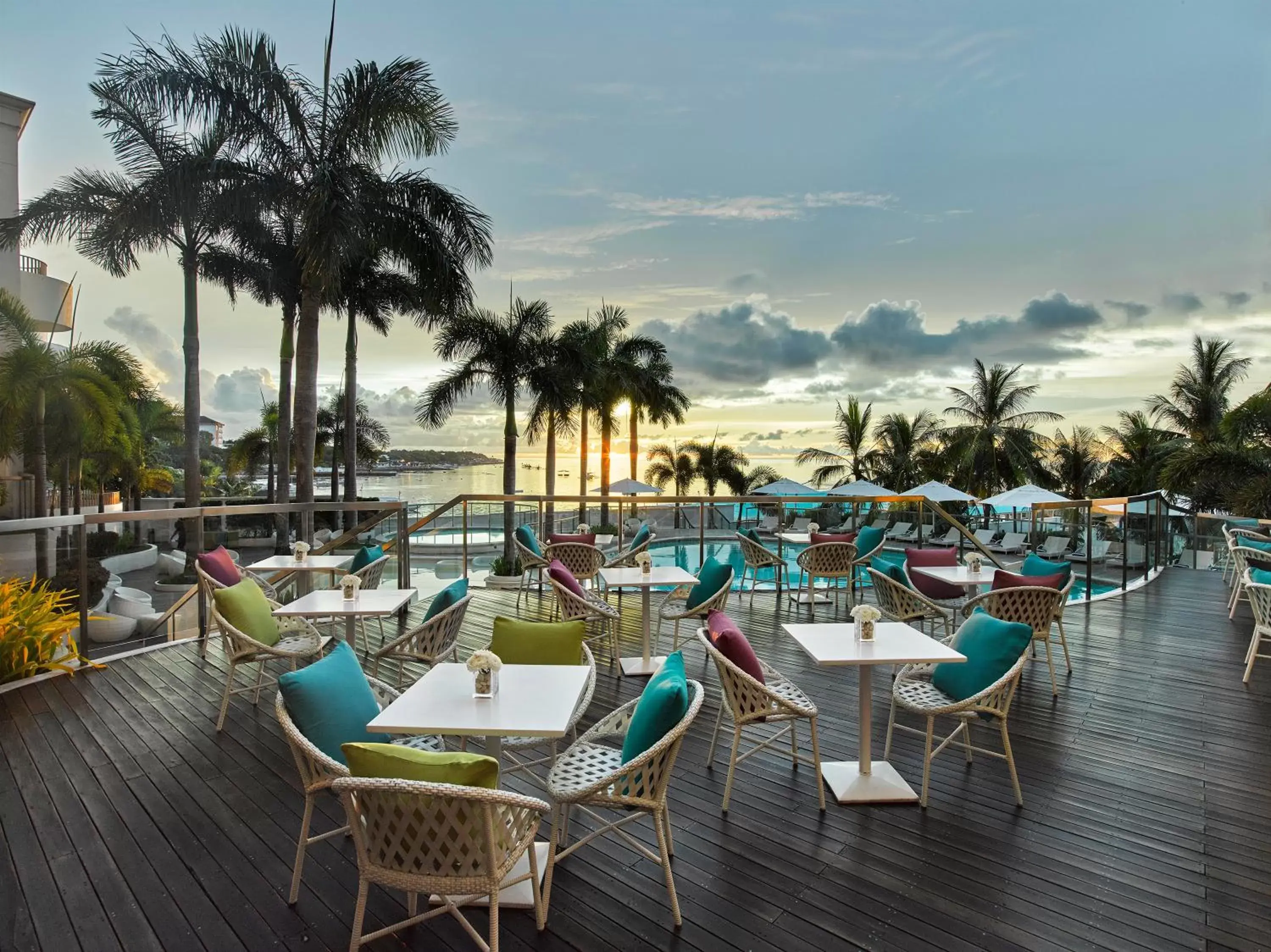 Restaurant/places to eat in Mövenpick Hotel Mactan Island Cebu