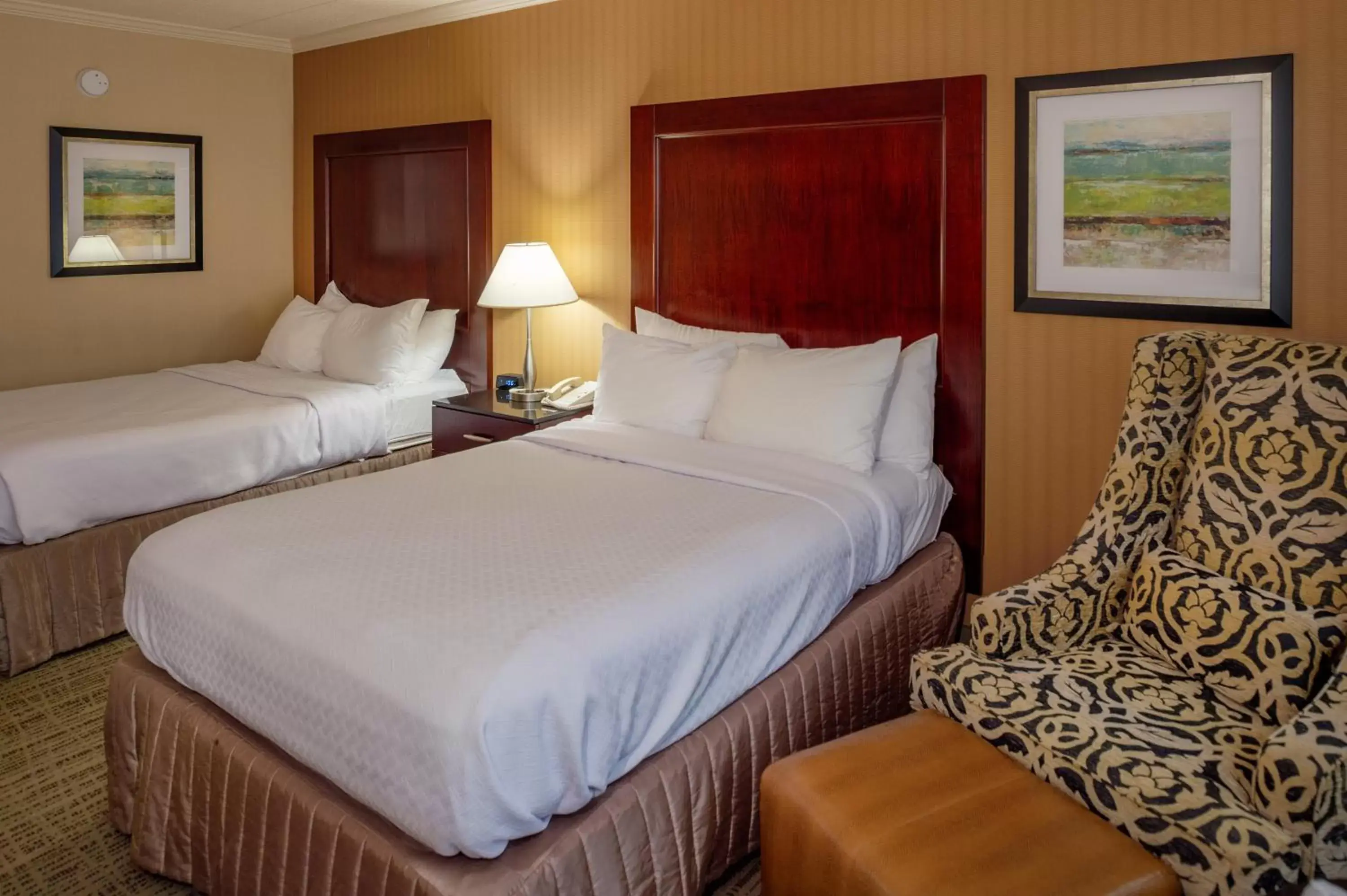 Photo of the whole room, Bed in Crowne Plaza Hotel St. Louis Airport, an IHG Hotel