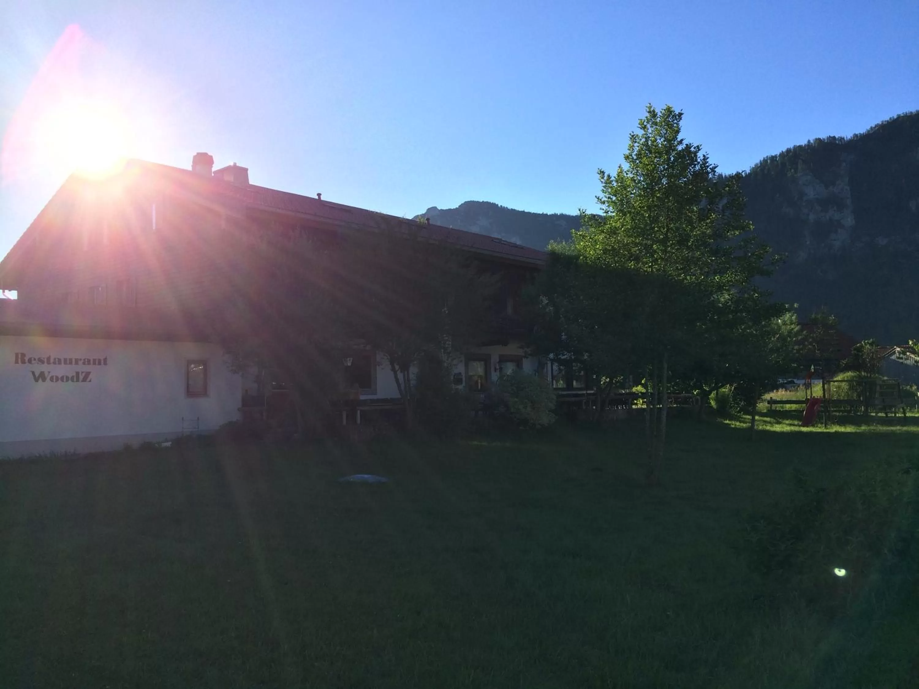 Garden in Alpinhotel INzeller