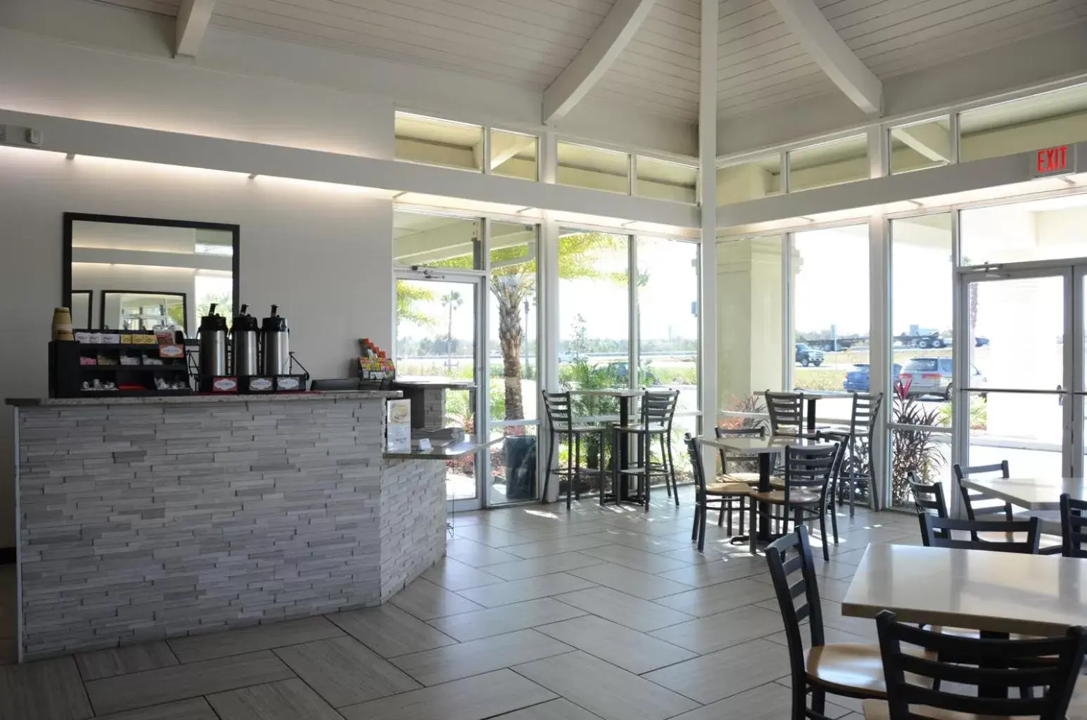 Breakfast, Restaurant/Places to Eat in Smart Stay Inn - Saint Augustine