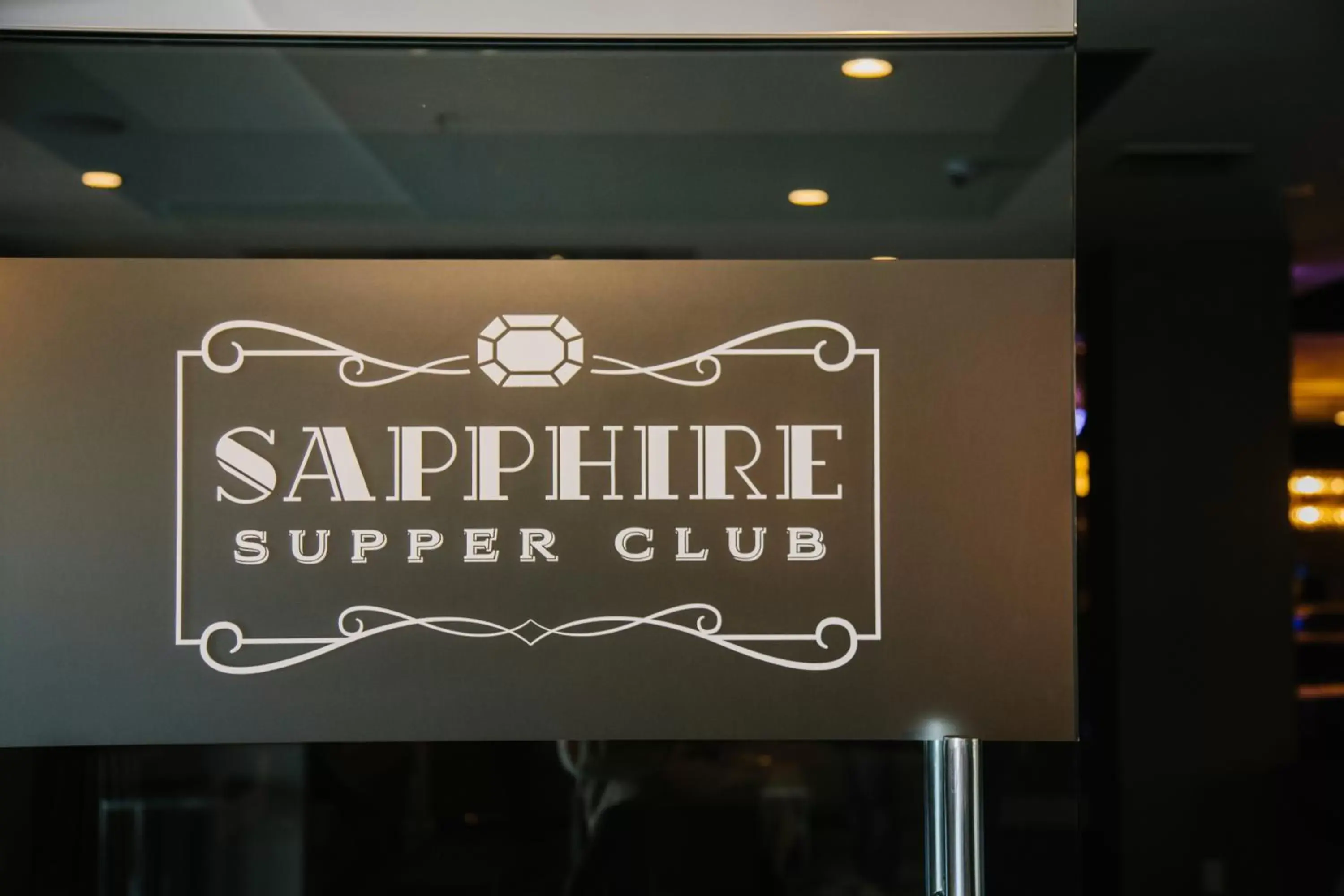 Restaurant/places to eat in Hotel Legends Restaurant/places to eat in Hotel Legends