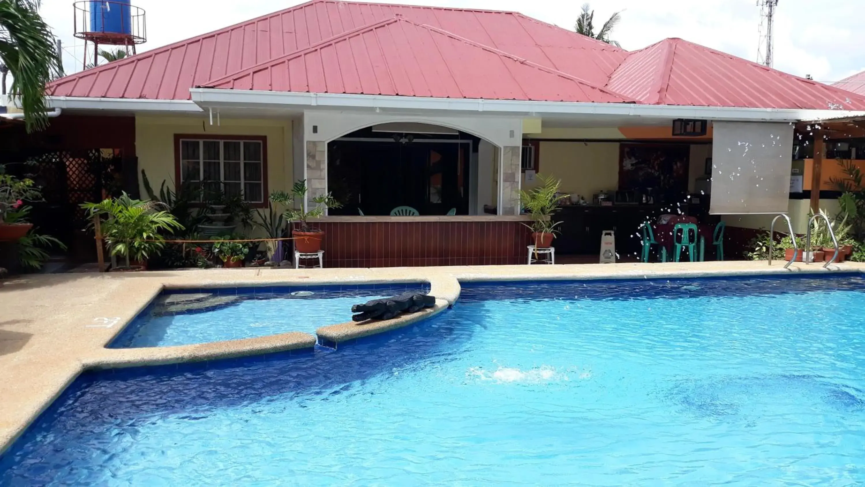 Property building, Swimming Pool in Citadel Bed And Breakfast
