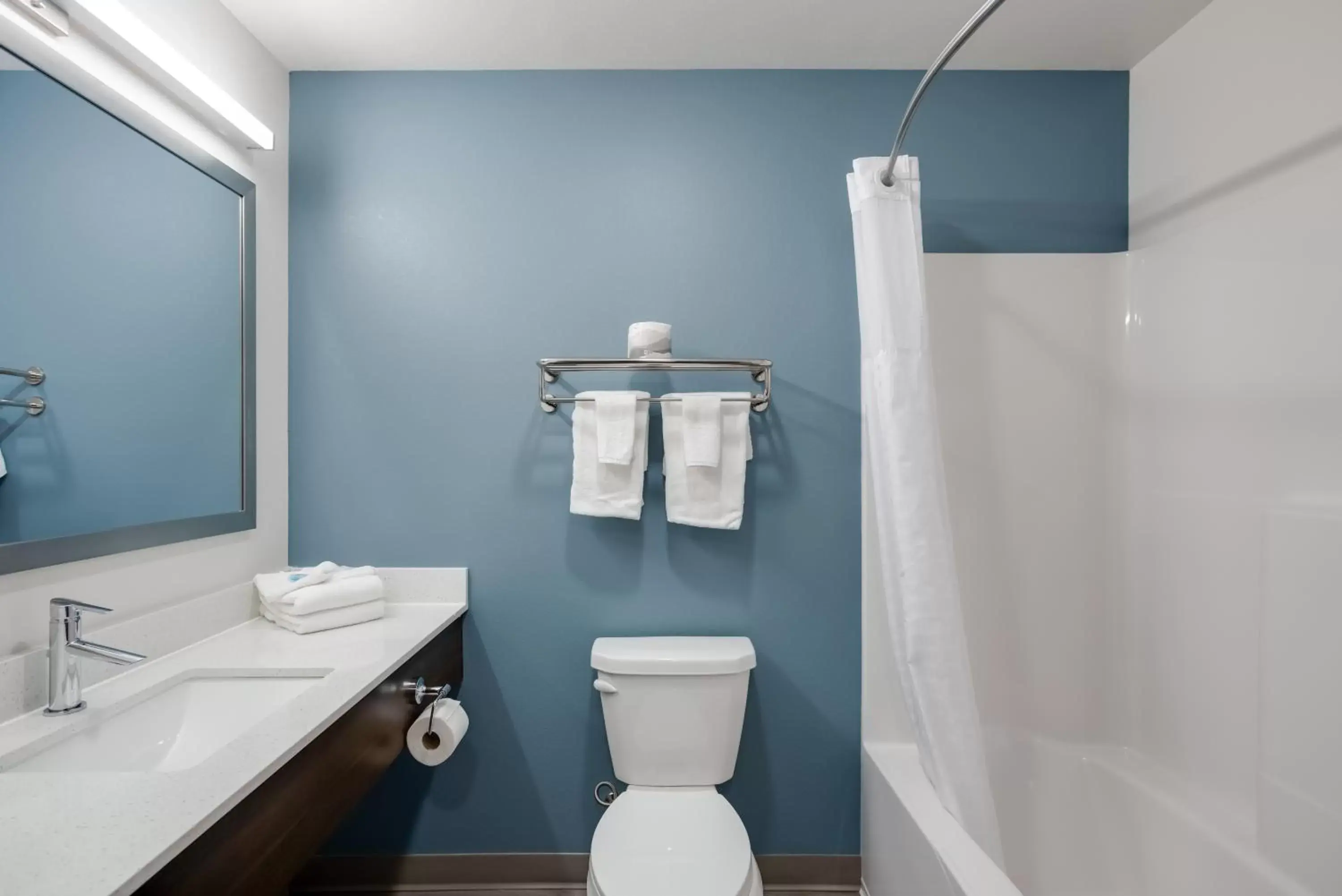 Bathroom in WoodSpring Suites Smyrna-La Vergne