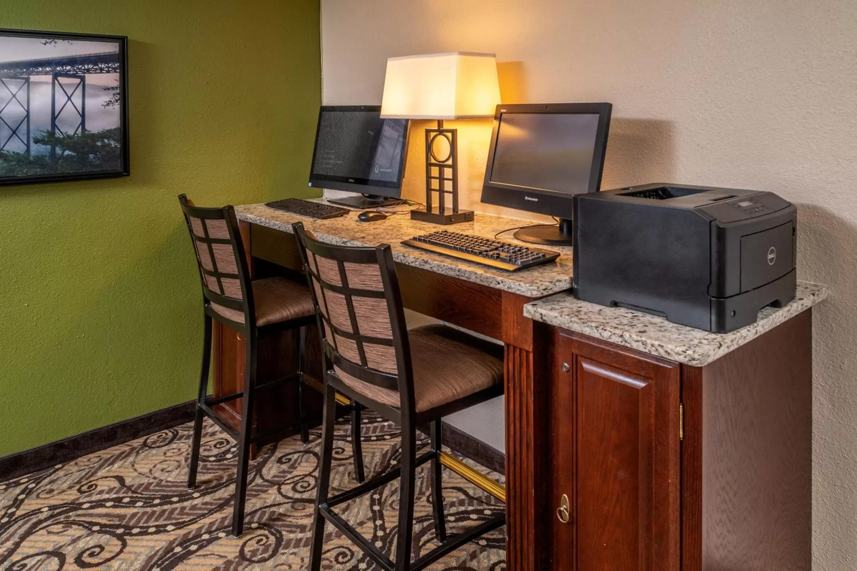 Business facilities in Best Western Huntington Mall Inn