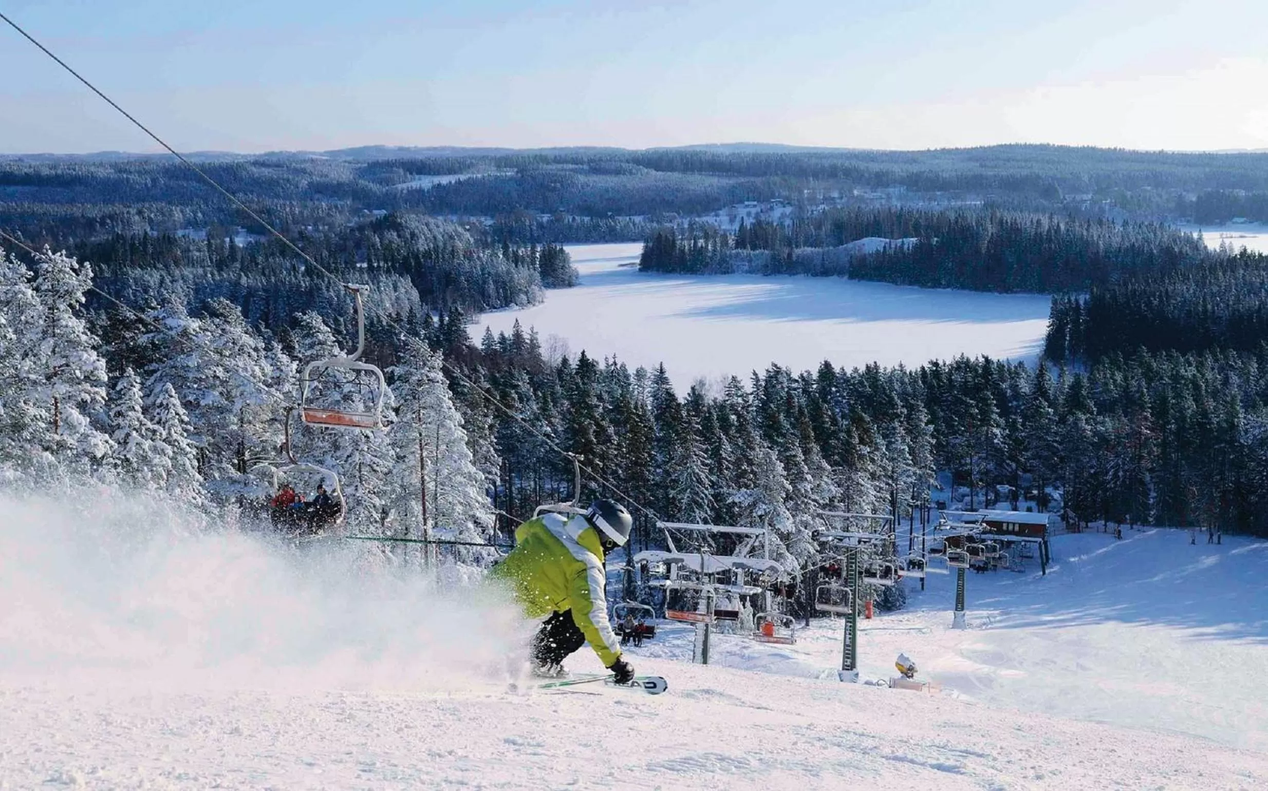 Area and facilities in Hotel Småland