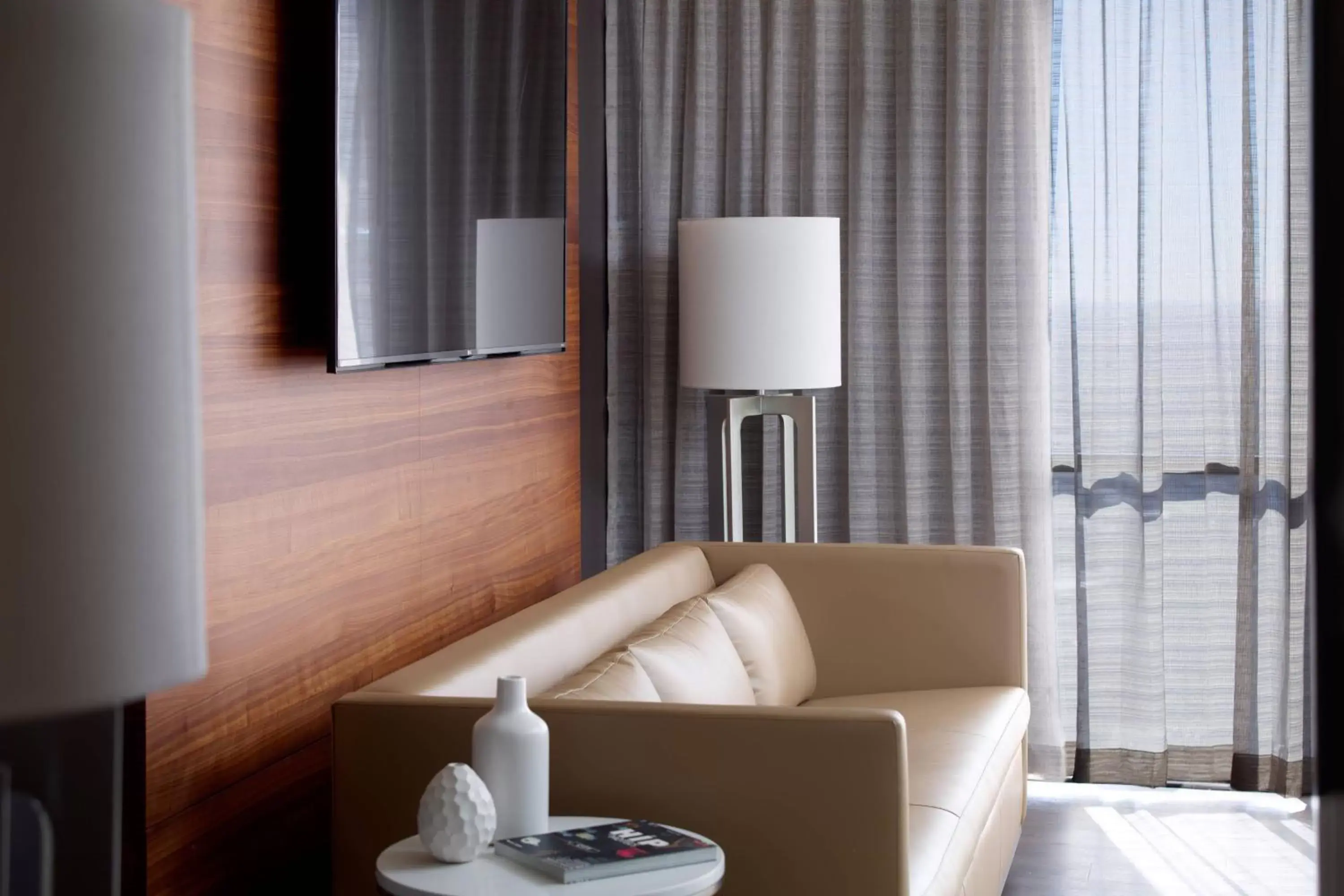 Photo of the whole room, Seating Area in Atlanta Marriott Marquis