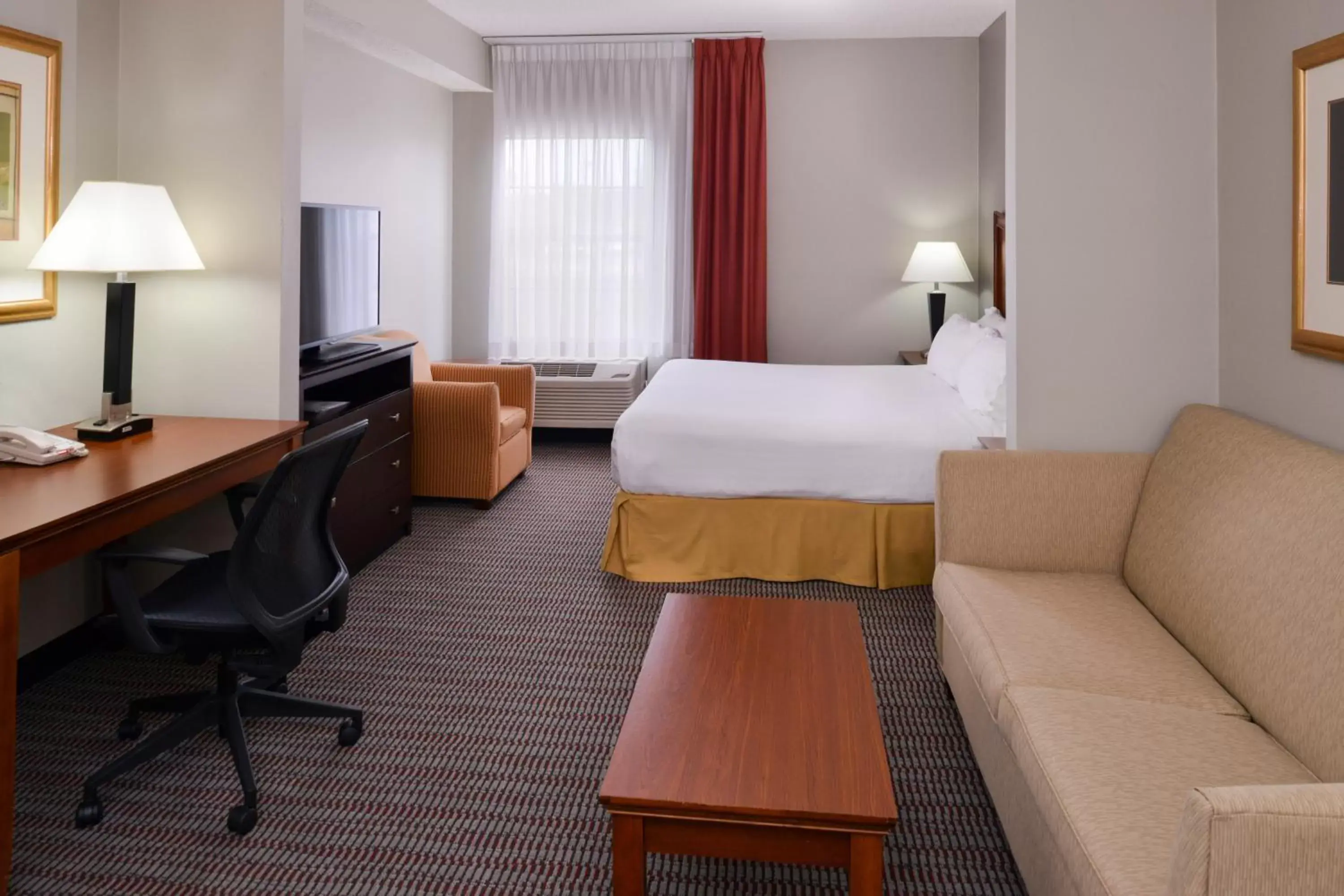 Photo of the whole room in Holiday Inn Express Hotel & Suites North Little Rock, an IHG Hotel