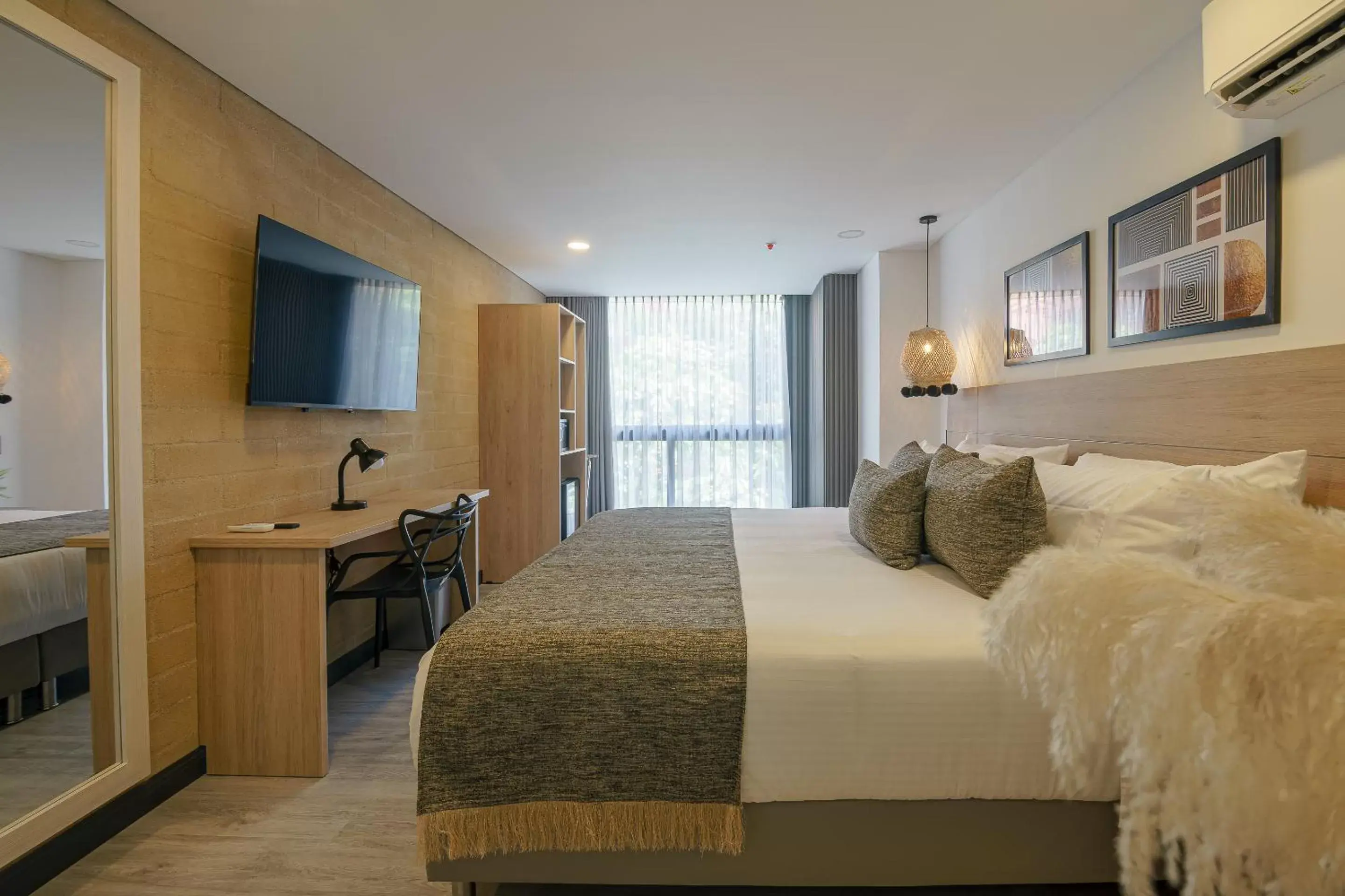 Superior Double Room in First Class Hotel Superior Double Room in First Class Hotel