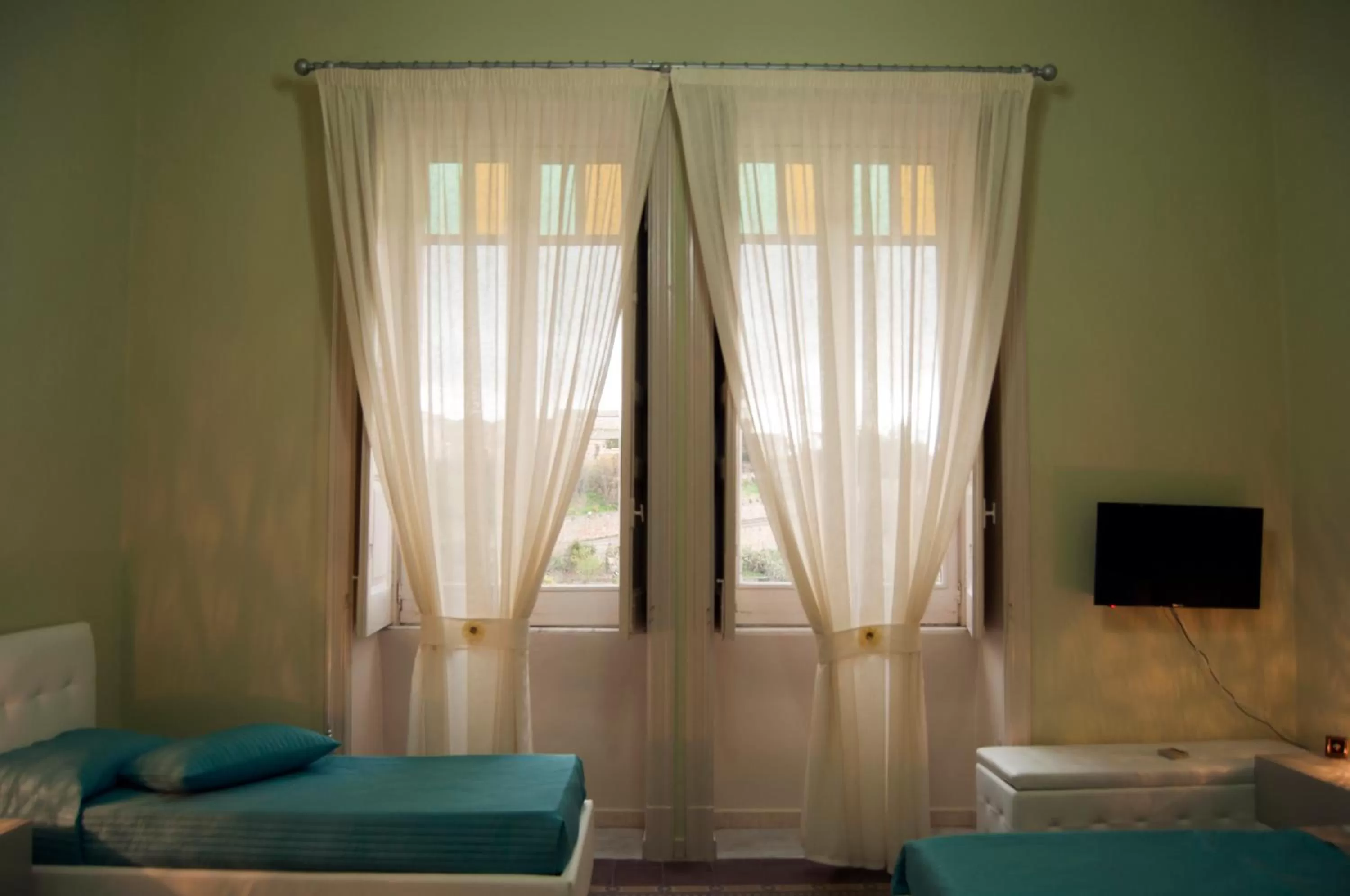 Photo of the whole room, Bed in B&B Villa Roma