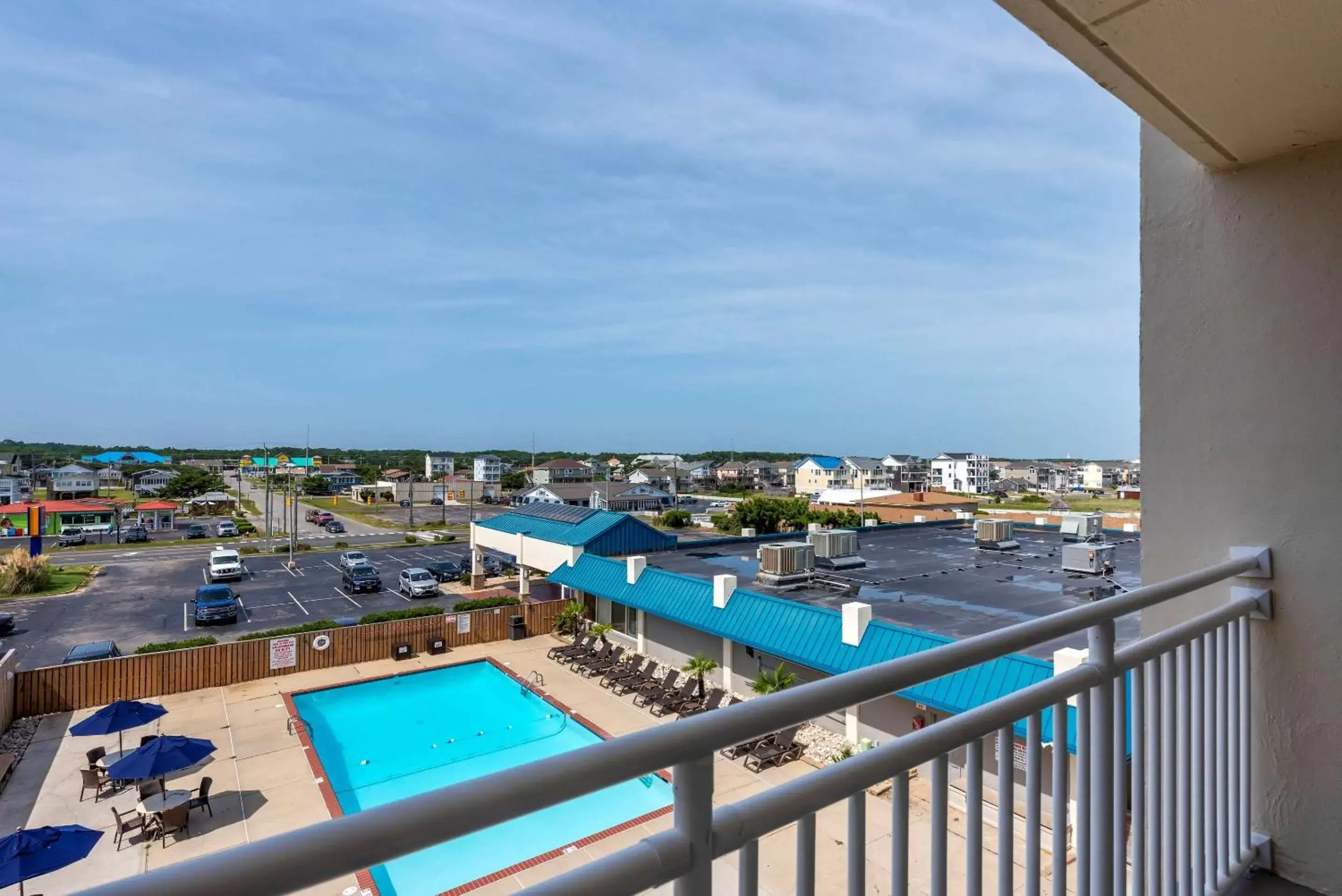 Activities, Pool View in Comfort Inn on the Ocean