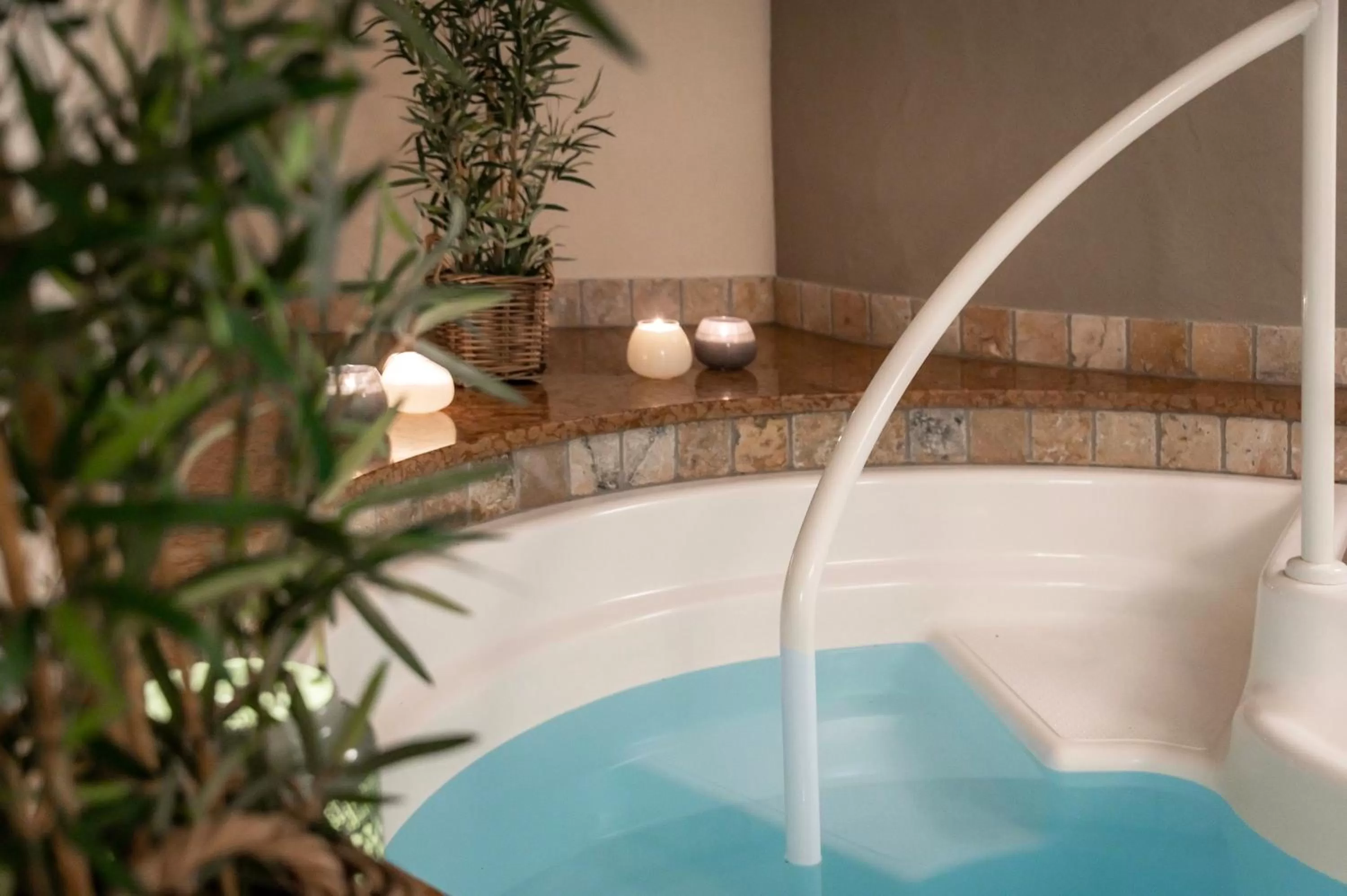 Hot Tub in Hotel Kesslwirt