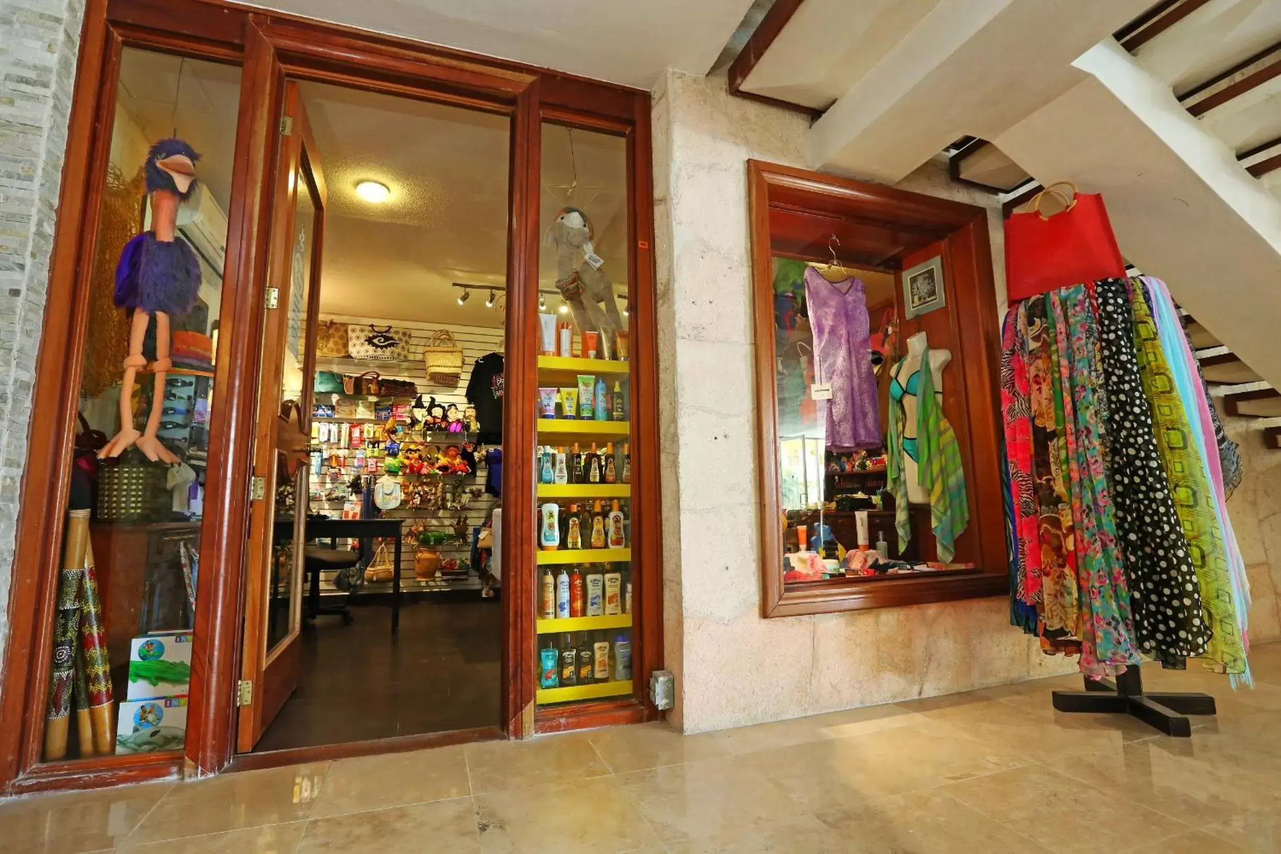 On-site shops in Playa Azul Cozumel