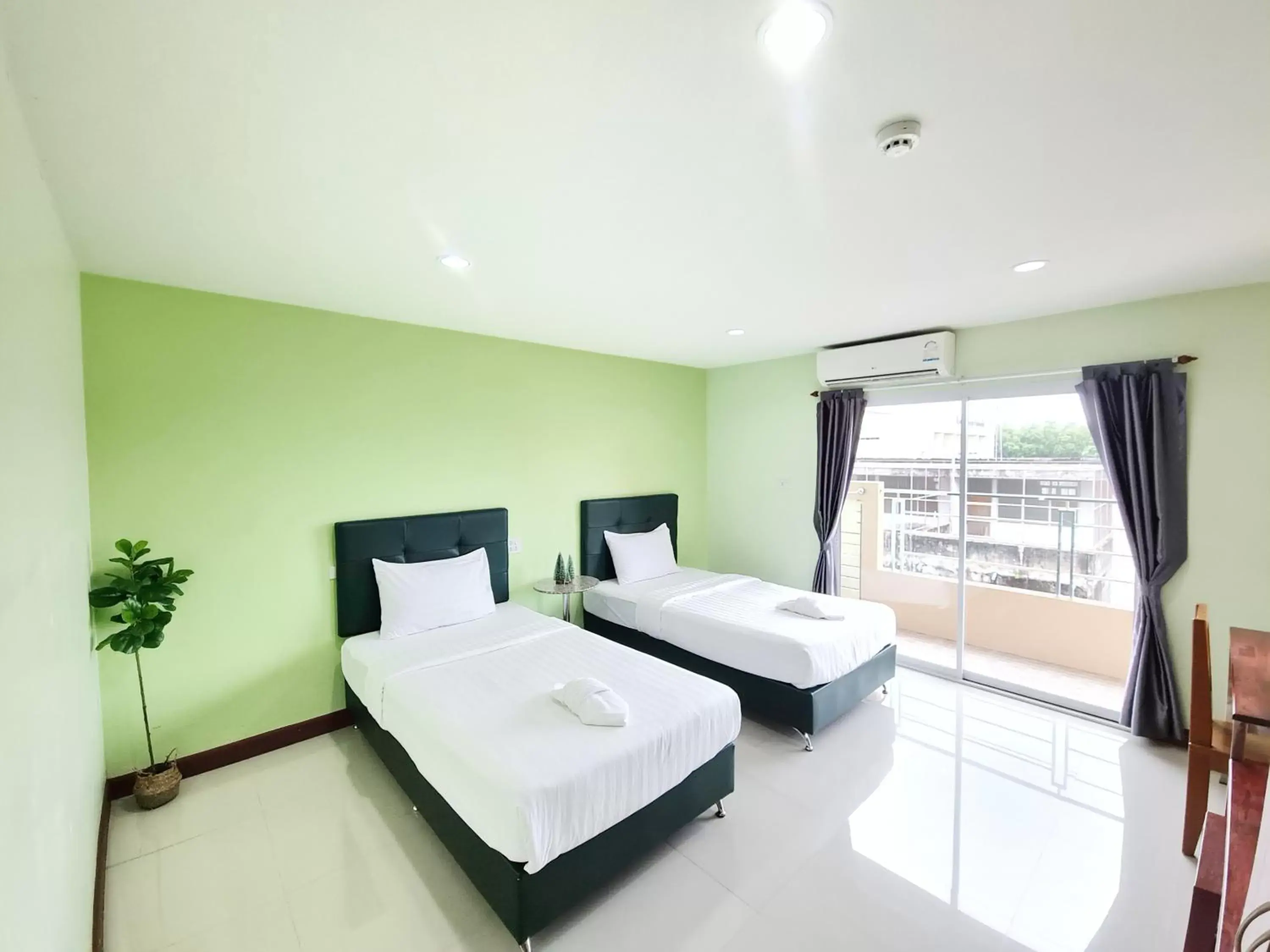 Standard Twin Room in Jaroonsak Grand Standard Twin Room in Jaroonsak Grand