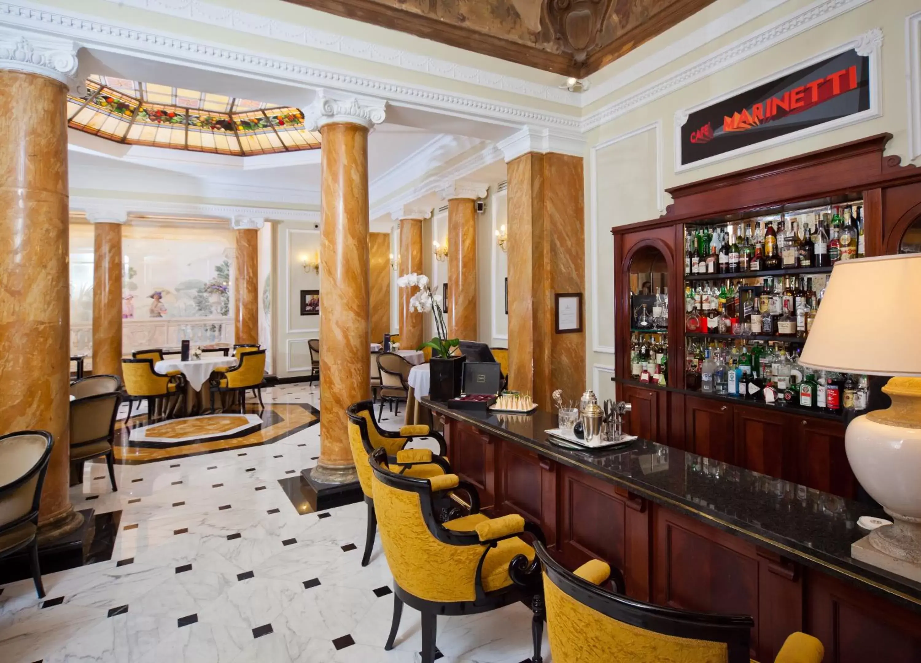 Restaurant/places to eat, Lounge/Bar in Grand Hotel Majestic gia' Baglioni