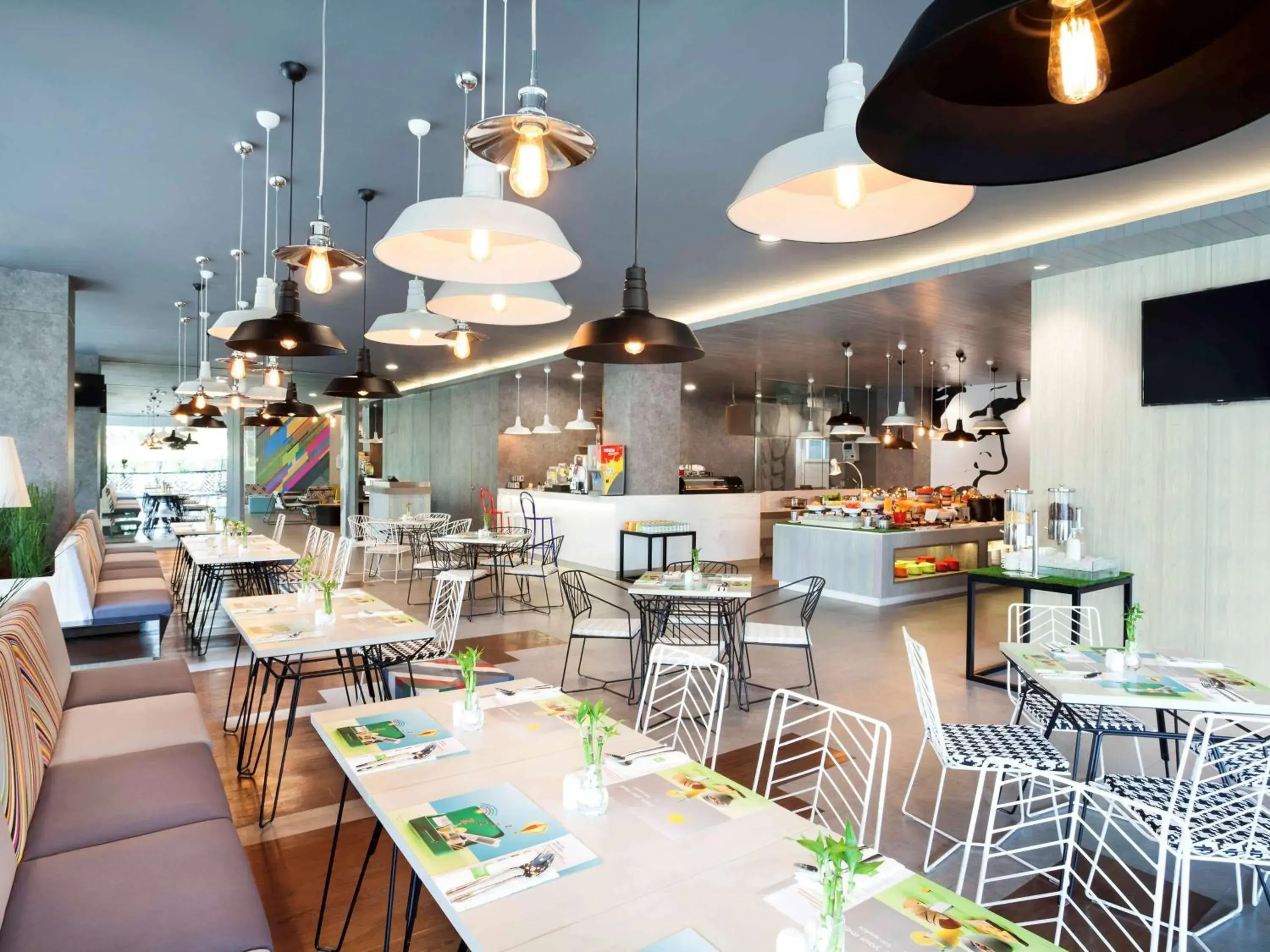 Restaurant/places to eat in Ibis Styles Jakarta Sunter Restaurant/places to eat in Ibis Styles Jakarta Sunter