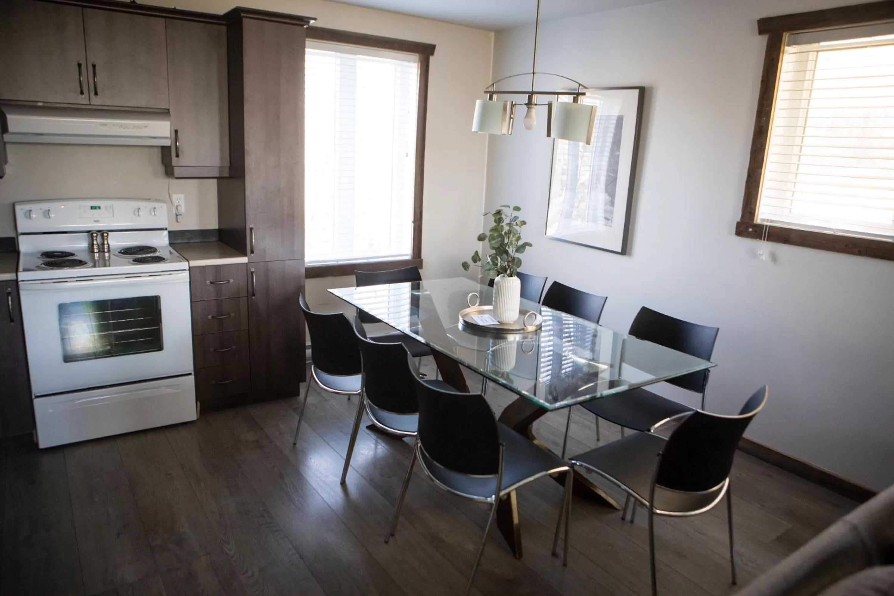 Kitchen/Kitchenette in Le Montagnard, Auberge Hôtel & Chalets