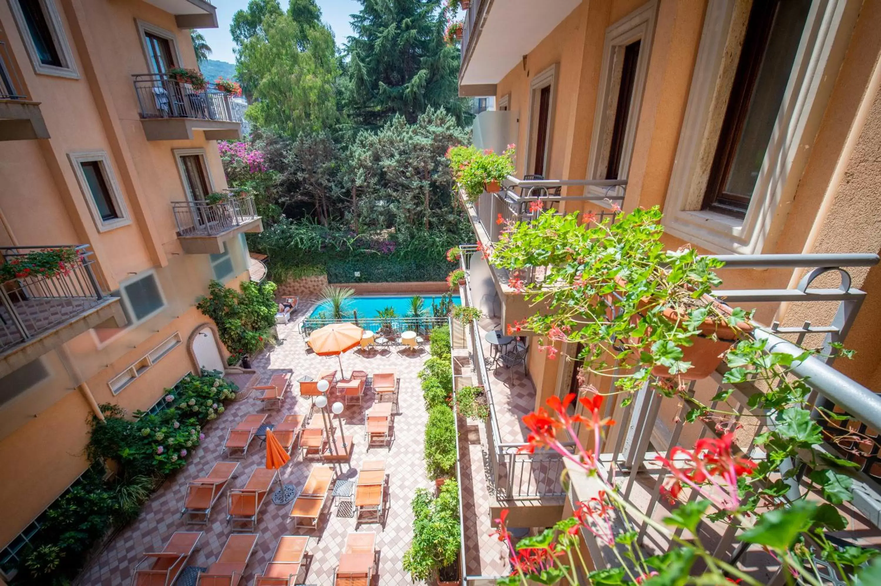 Patio in Hotel Michelangelo