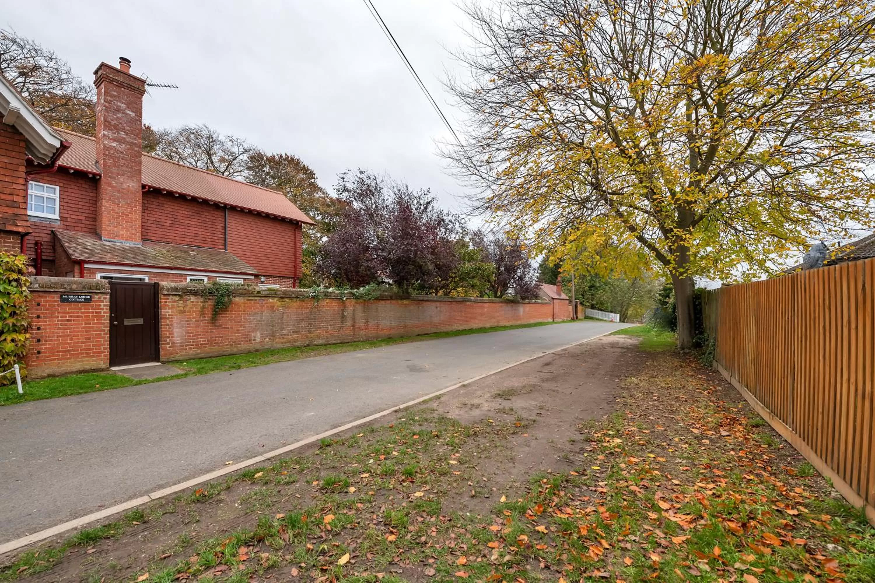 Neighbourhood, Property Building in The Cambridgeshire