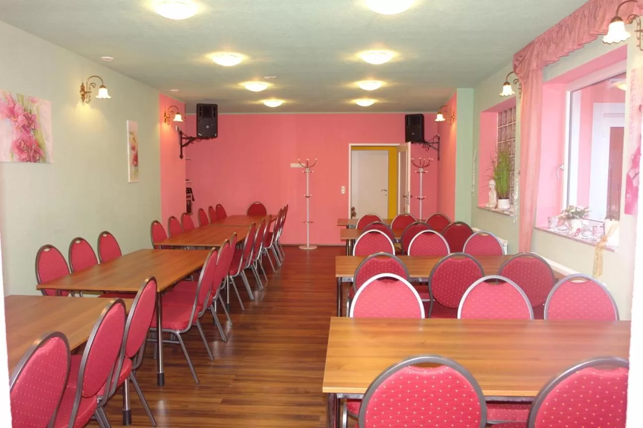 Restaurant/places to eat in Hotel Garni Daniela Urich