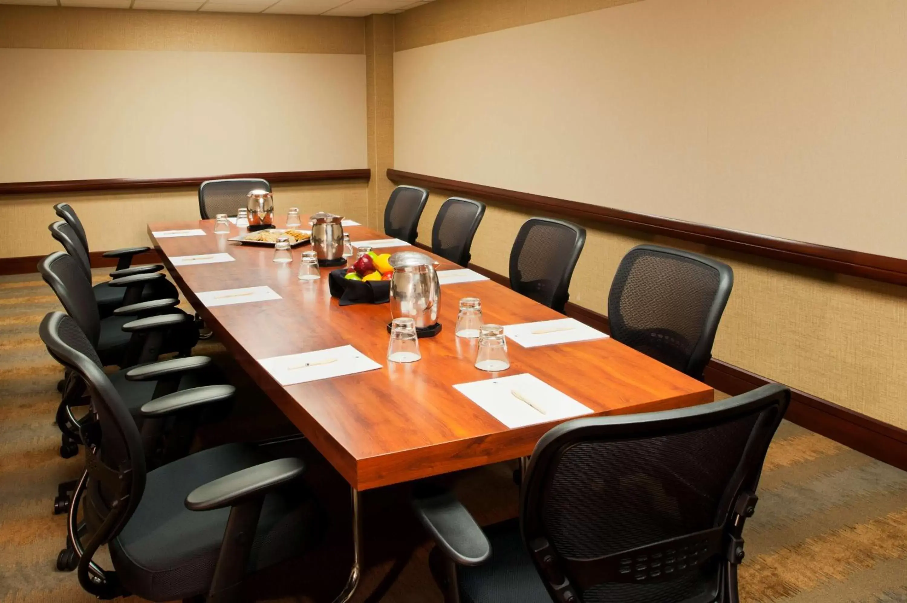 Meeting/conference room in DoubleTree by Hilton Hotel St. Louis - Chesterfield