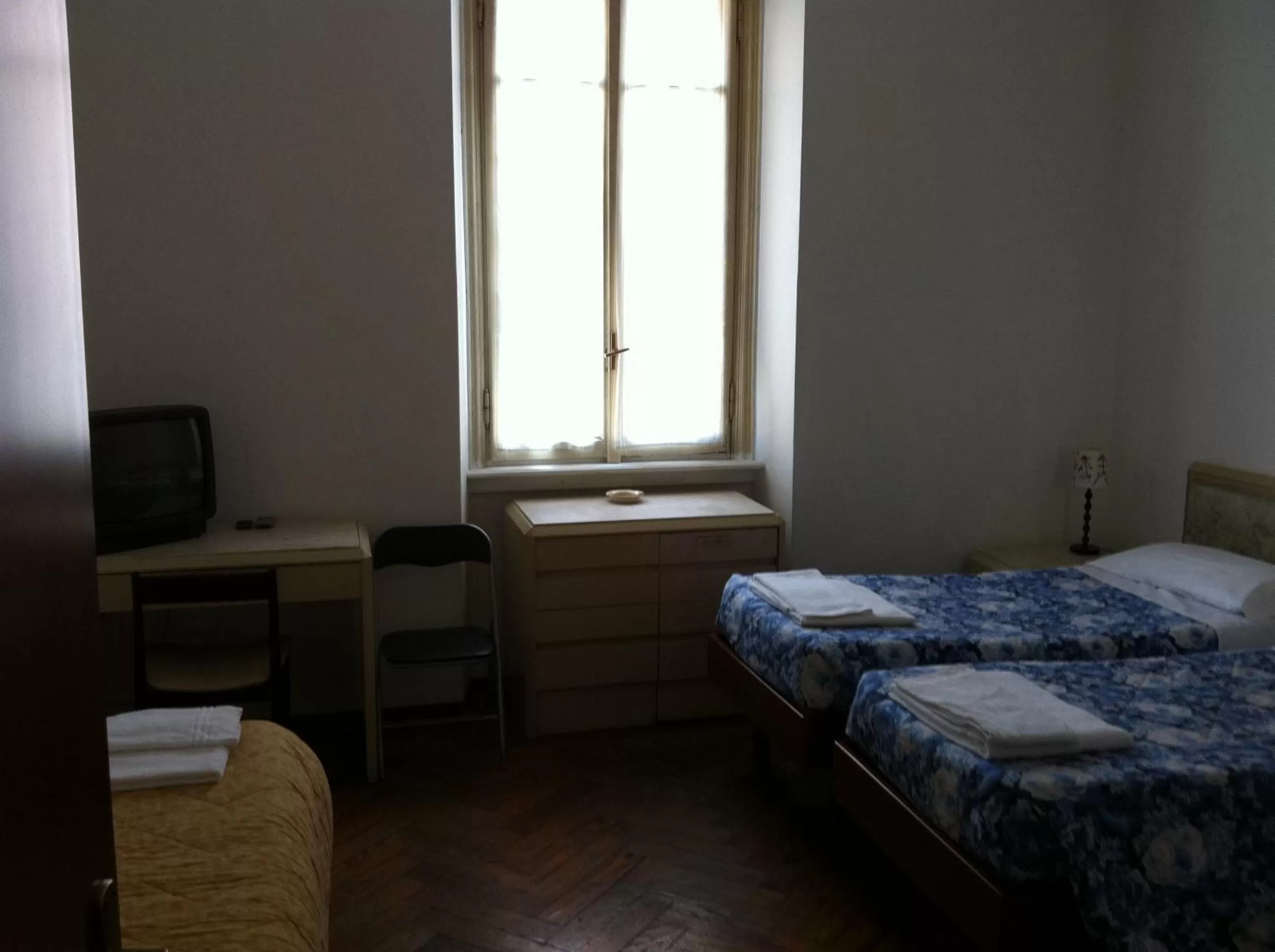 Photo of the whole room, Bed in Hotel Gambara