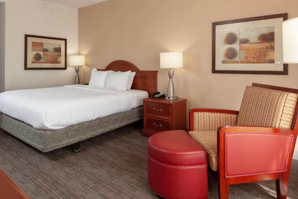 Bed in Hilton Garden Inn Charlotte Pineville