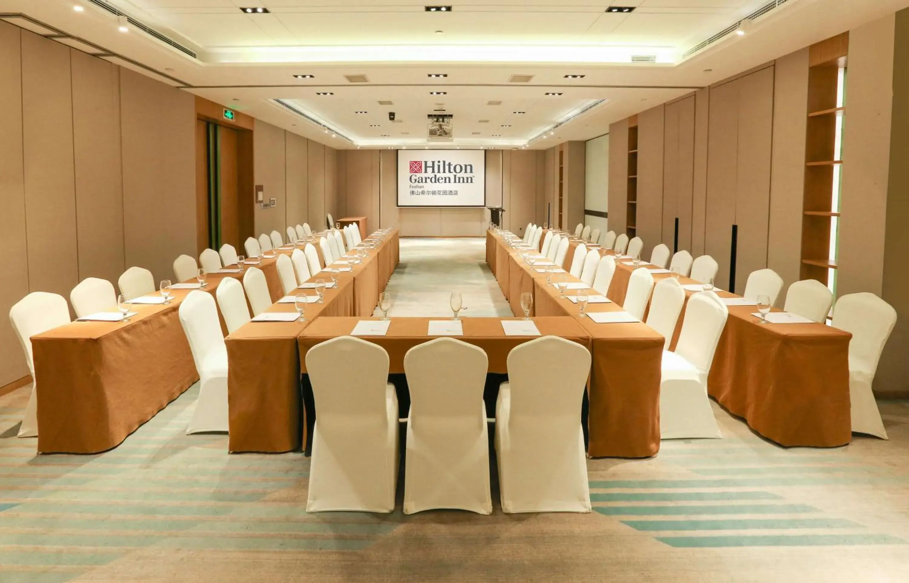 Meeting/conference room in Hilton Garden Inn Foshan