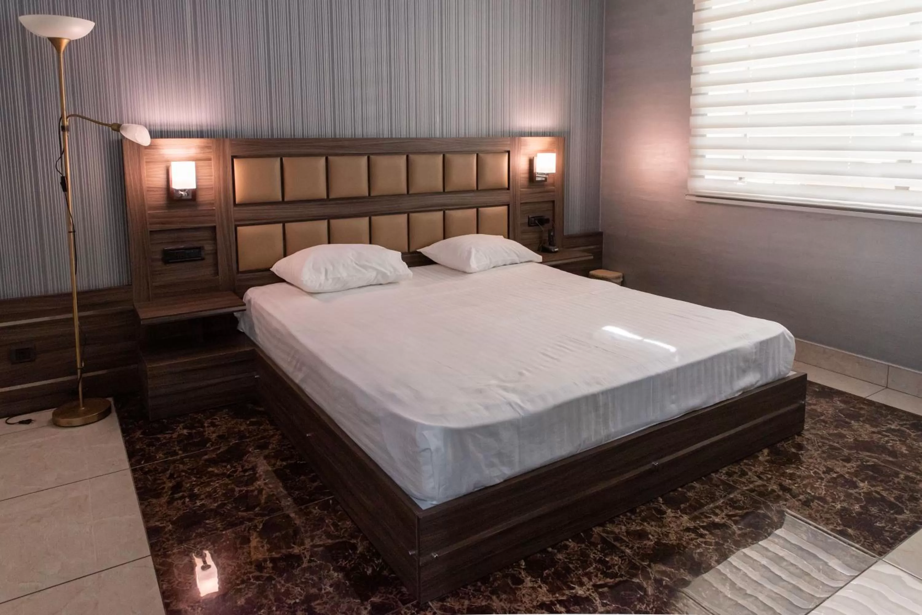 Bed in Avan Plaza Hotel